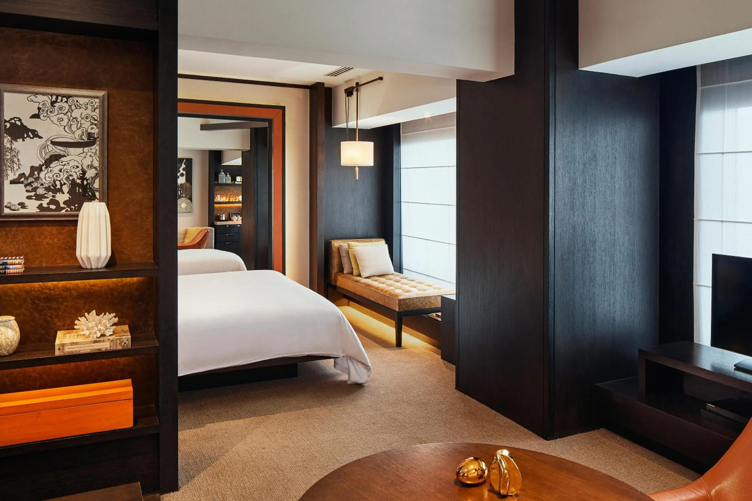 Photo of the whole room, Bed in Rosewood Beijing
