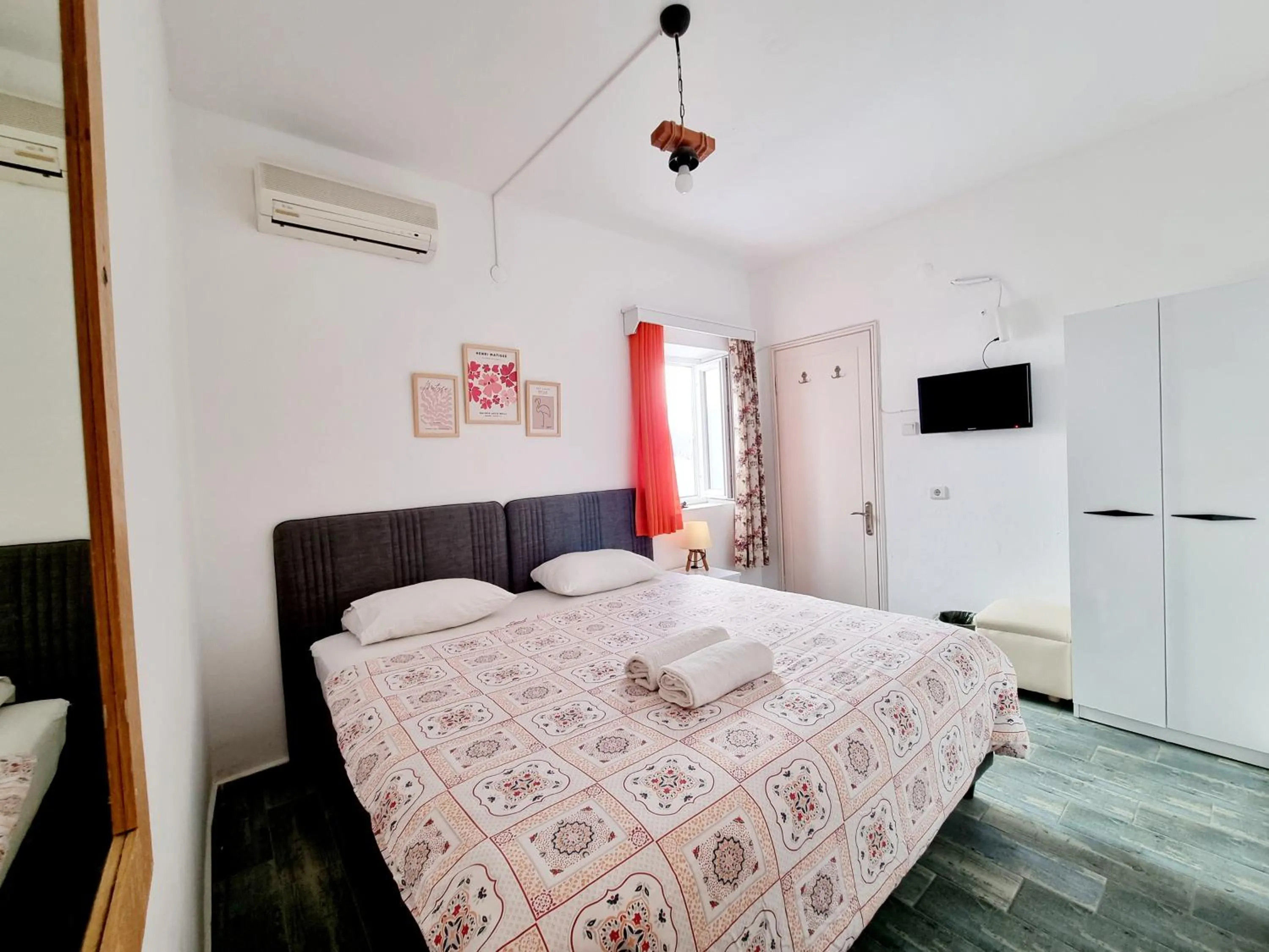 Bed in Fethiye Motel