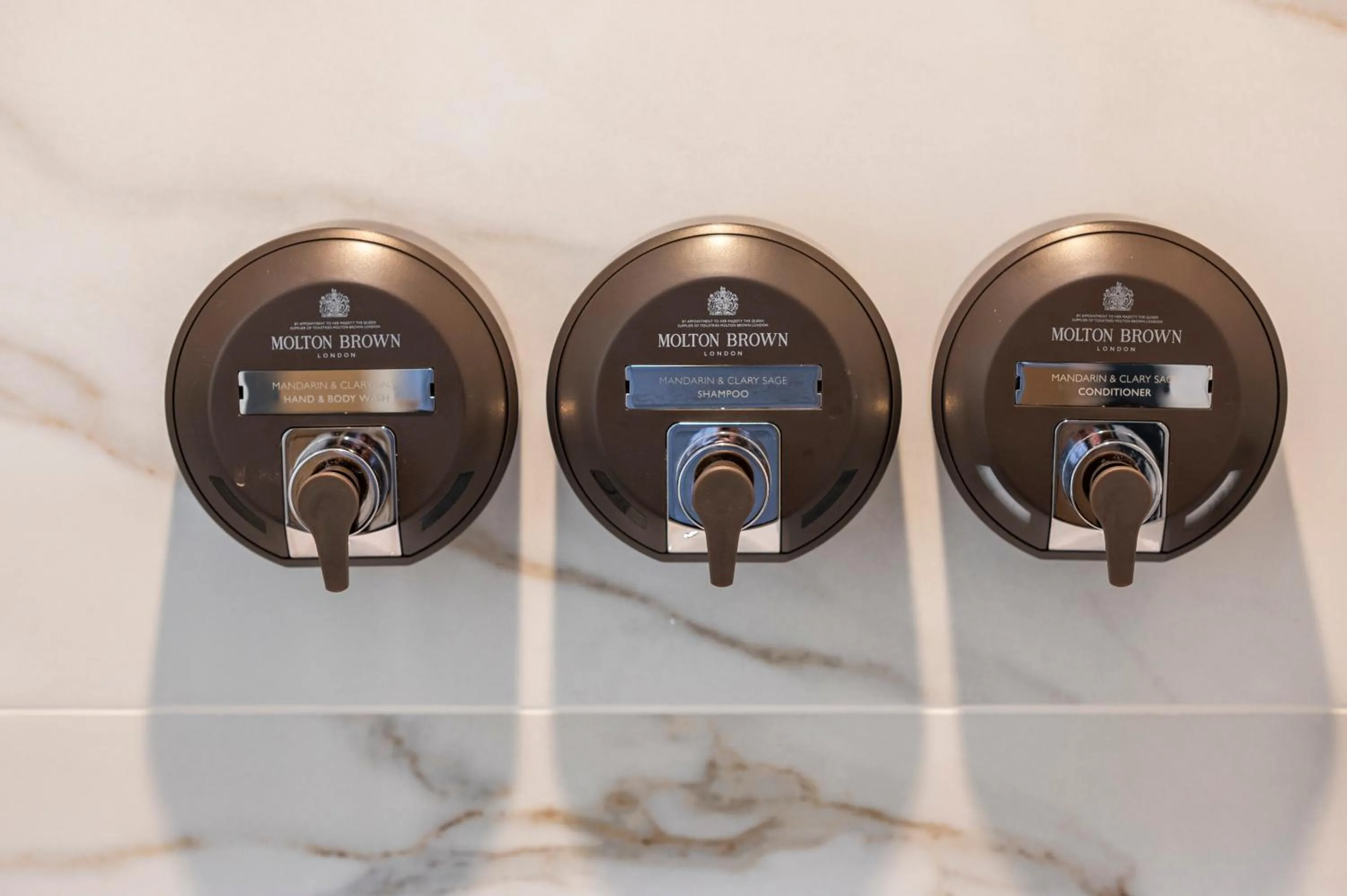 Bathroom in Tynecastle Park Hotel