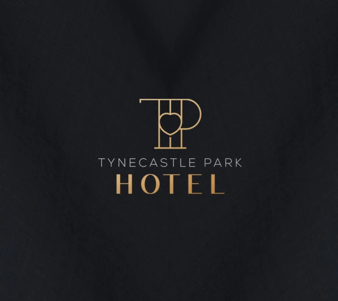 Logo/Certificate/Sign in Tynecastle Park Hotel