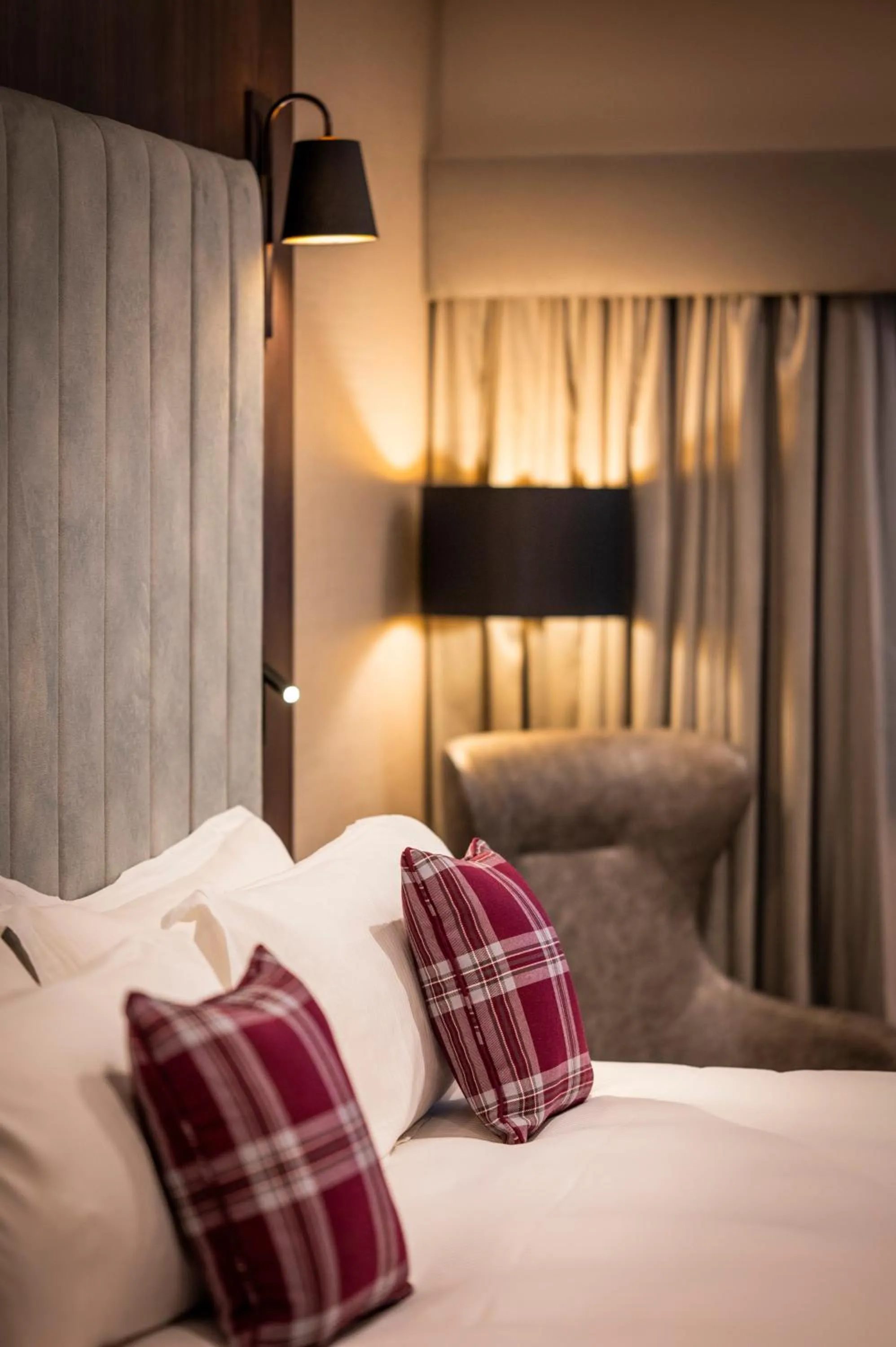 Photo of the whole room, Bed in Tynecastle Park Hotel