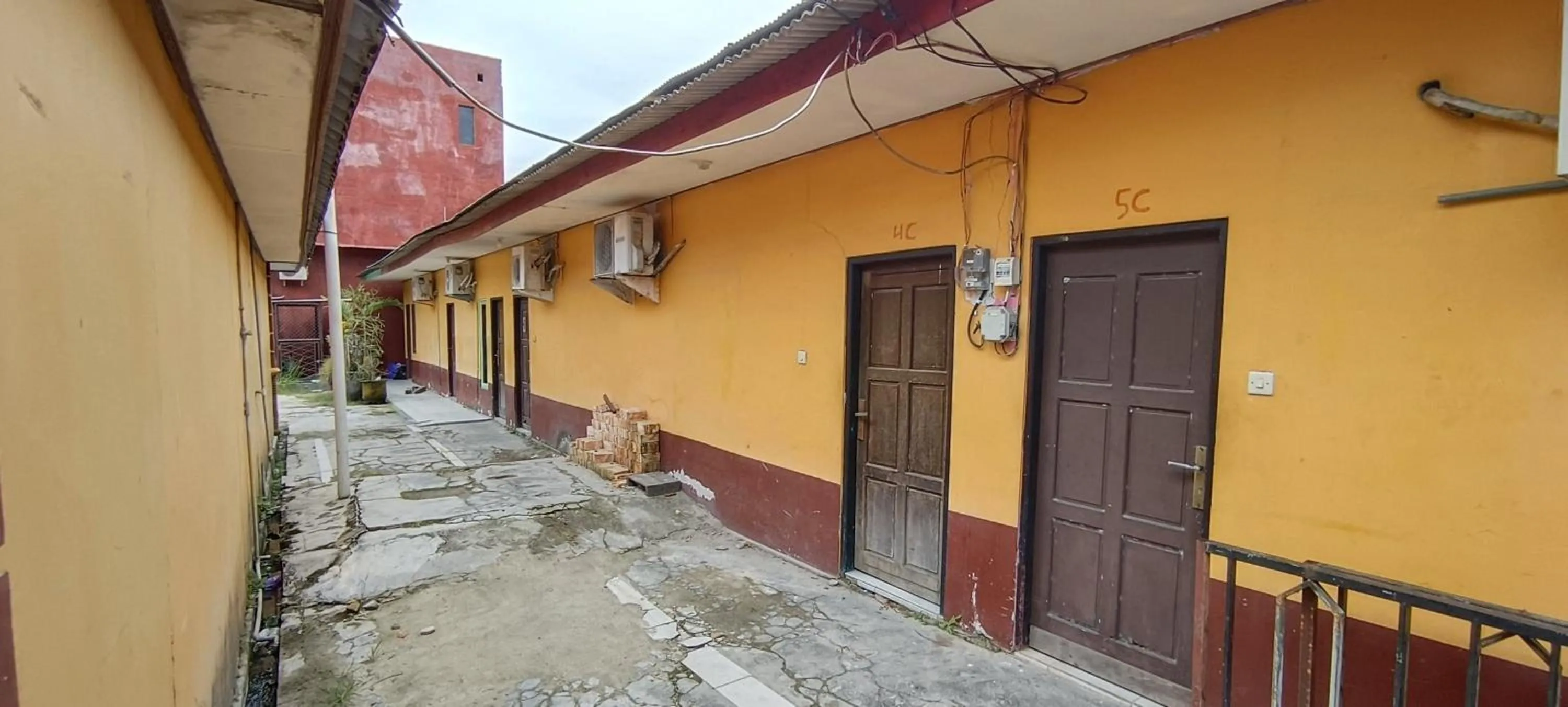 Lobby or reception in Hotel O Wisma Aluh AmbakNearPantai batu lima Asbullah tmbngn