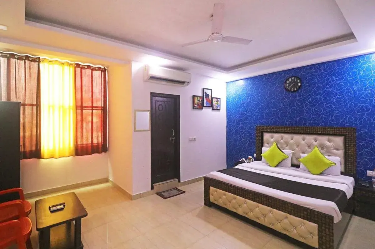 HOTEL ASHOKA PALACE Near IGI Airport New Delhi HOTEL ASHOKA PALACE Near IGI Airport New Delhi