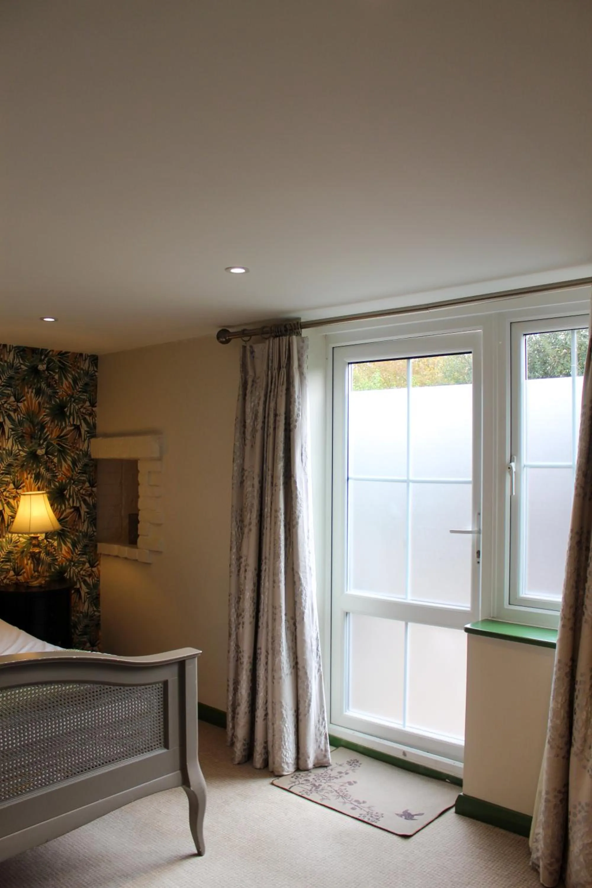 Bed in The Crescent Turner Hotel