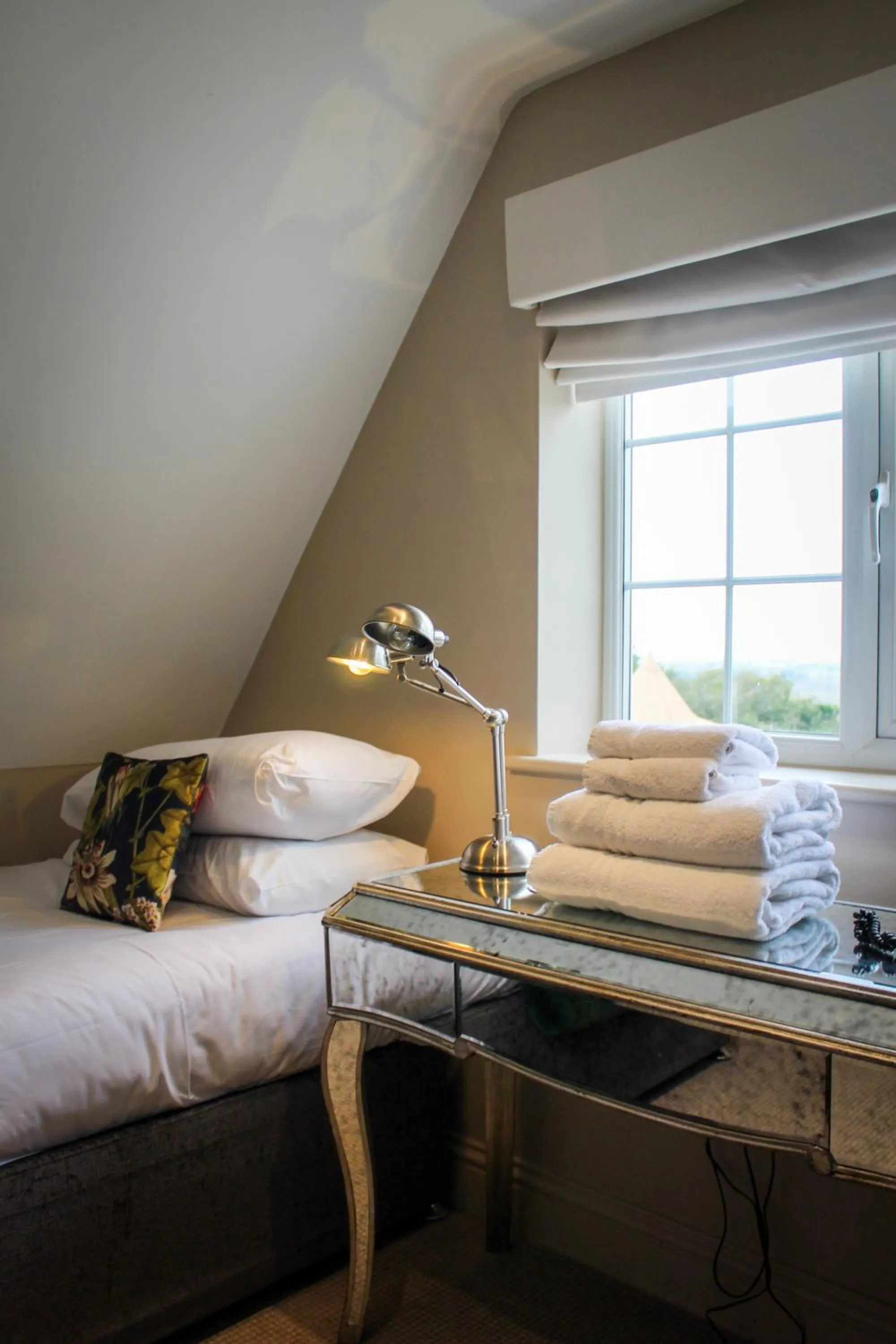 The Crescent Turner Hotel