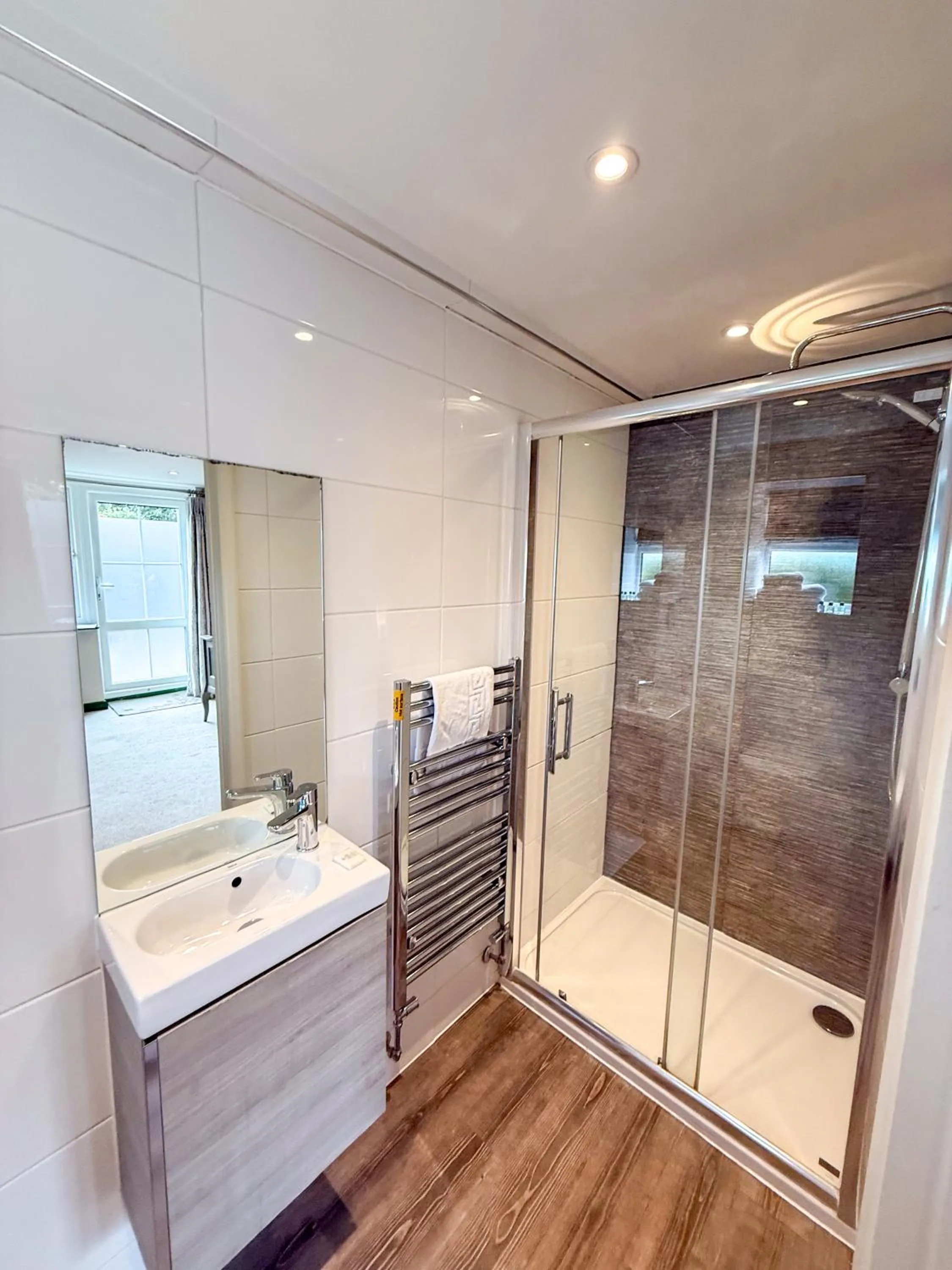 The Crescent Turner Hotel