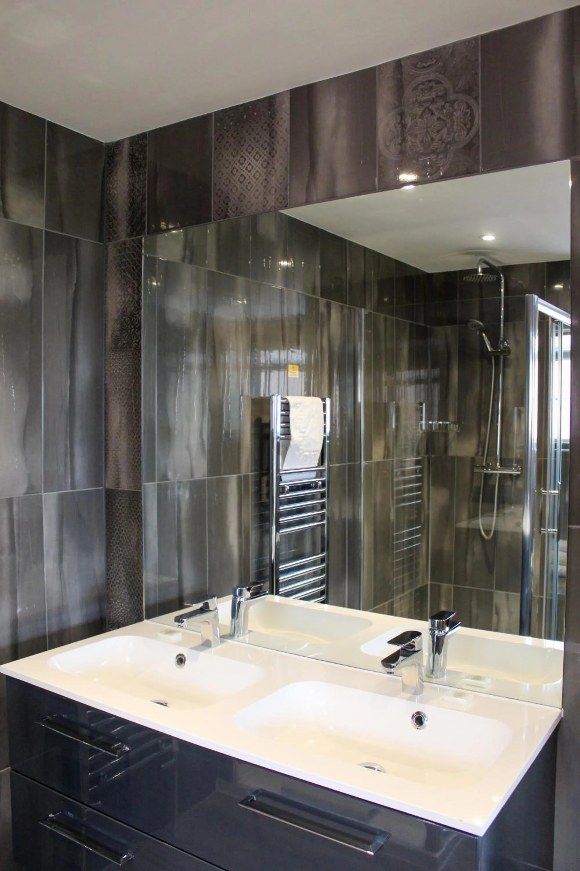 The Crescent Turner Hotel