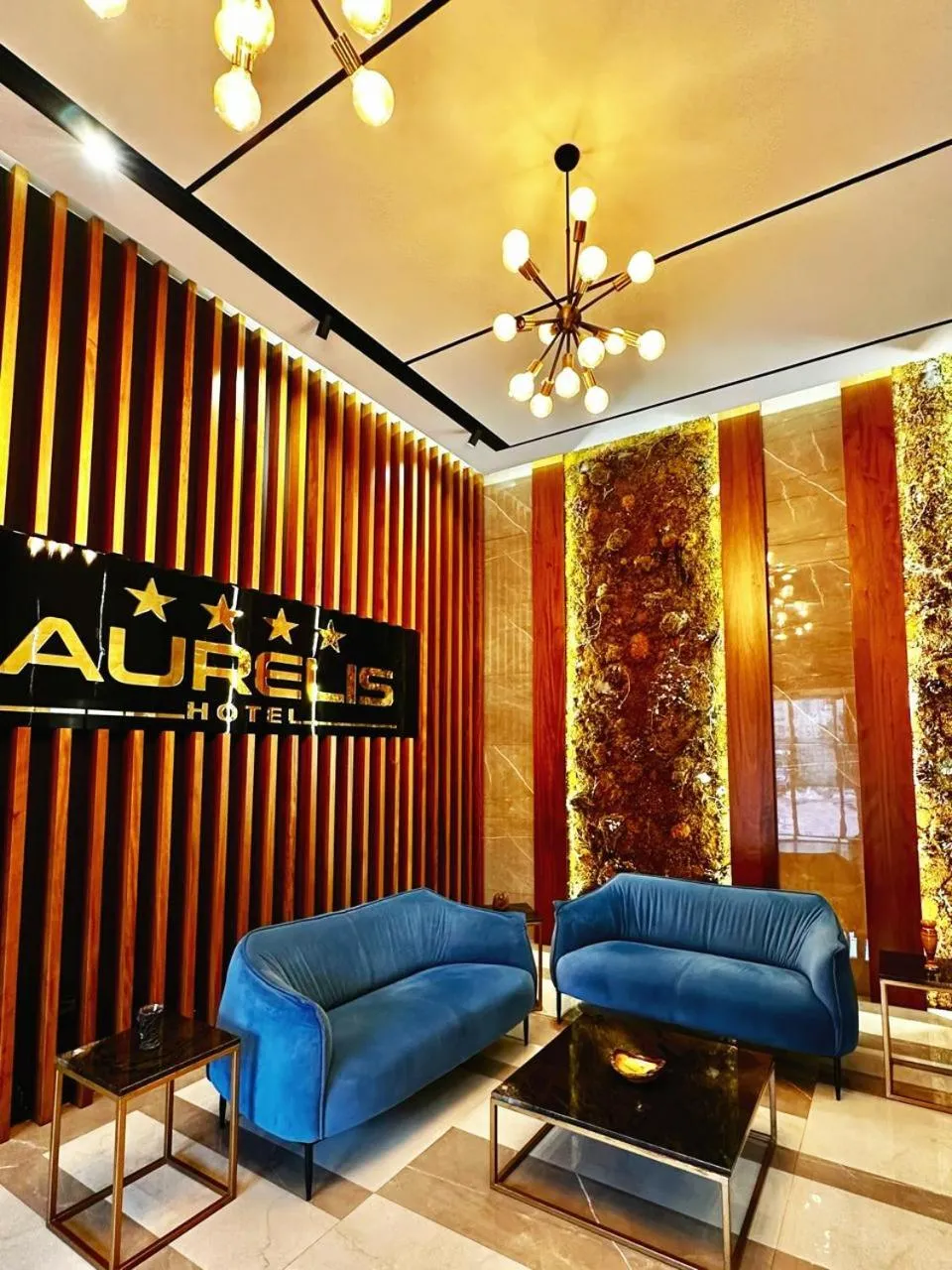 Aurelis Hotel