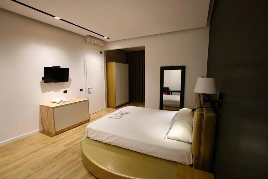 Bedroom, Bed in Aurelis Hotel