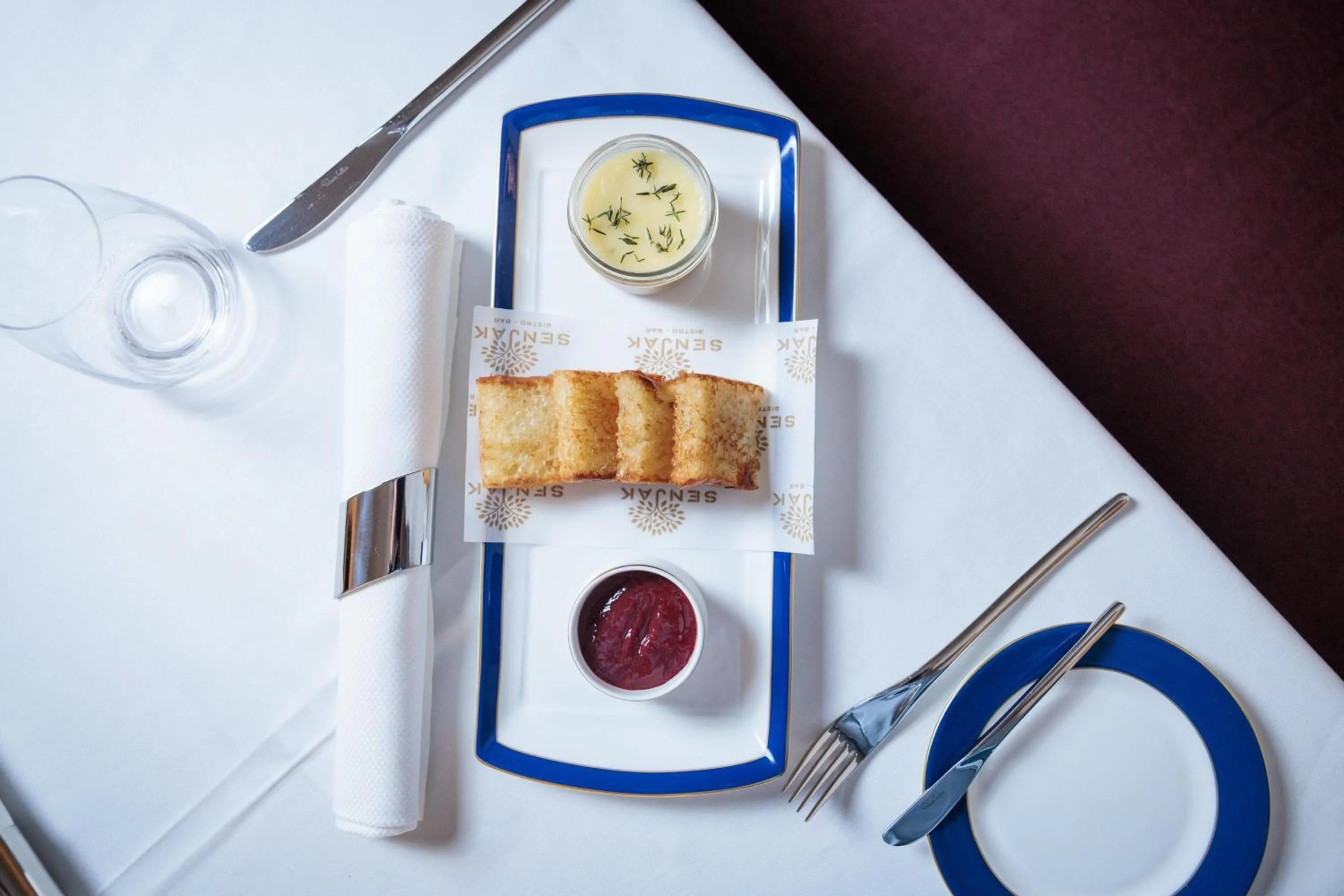 Restaurant/places to eat in Radisson Collection Hotel, Old Mill Belgrade