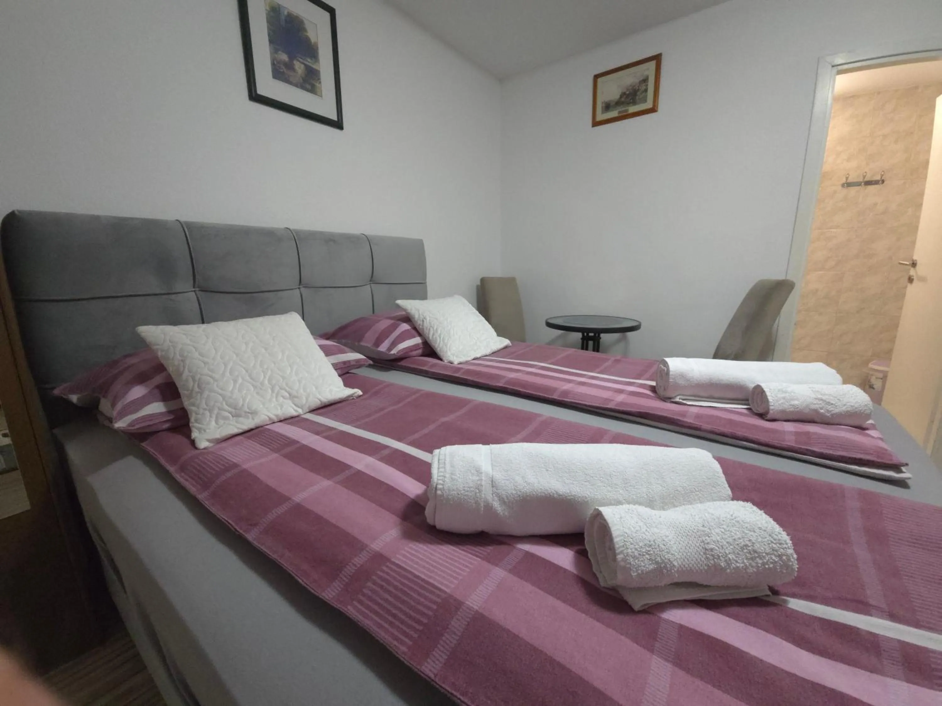 Bed in Guest House Nana