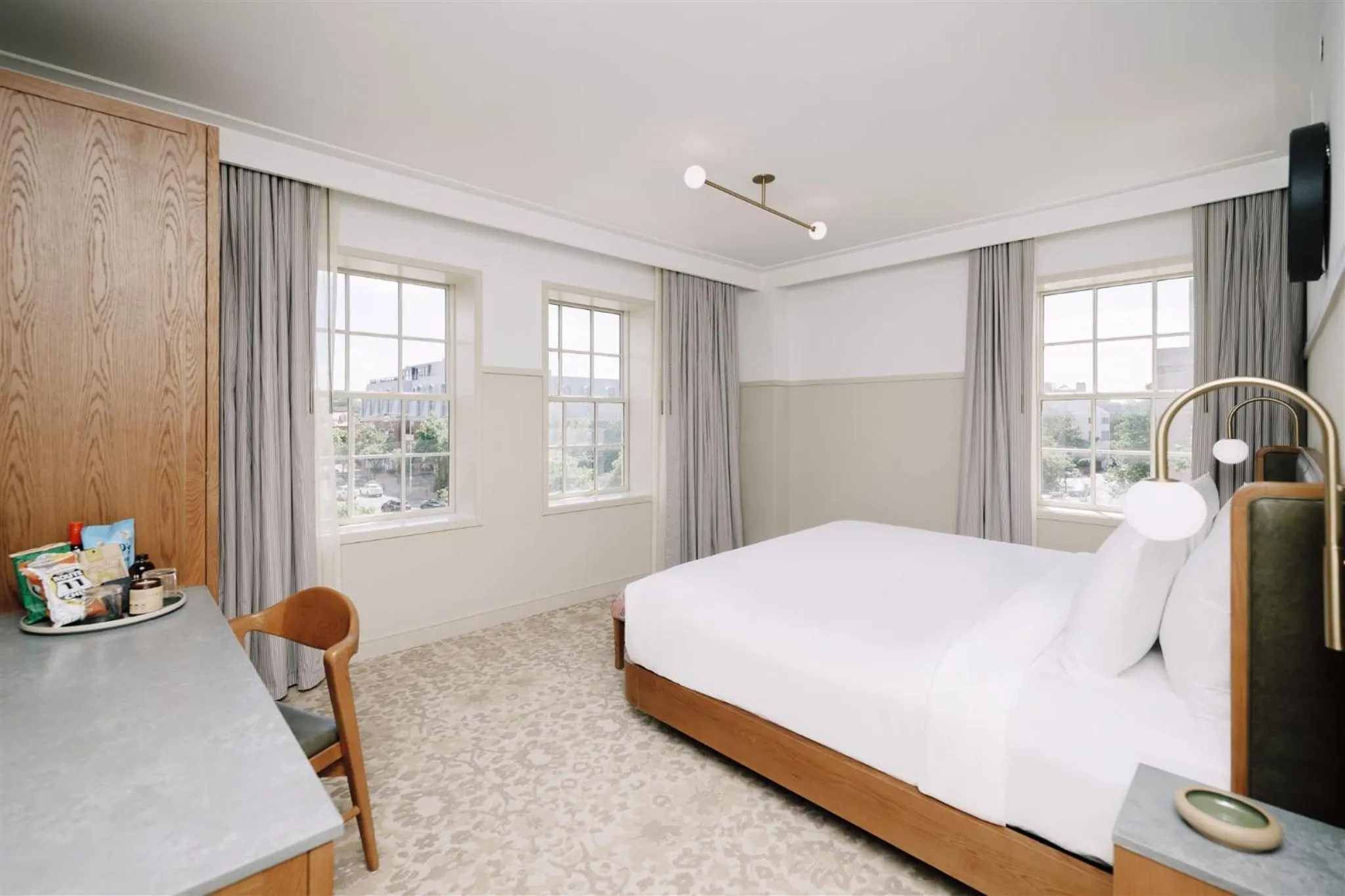 Bedroom, Bed in Hotel Heron Old Town Alexandria