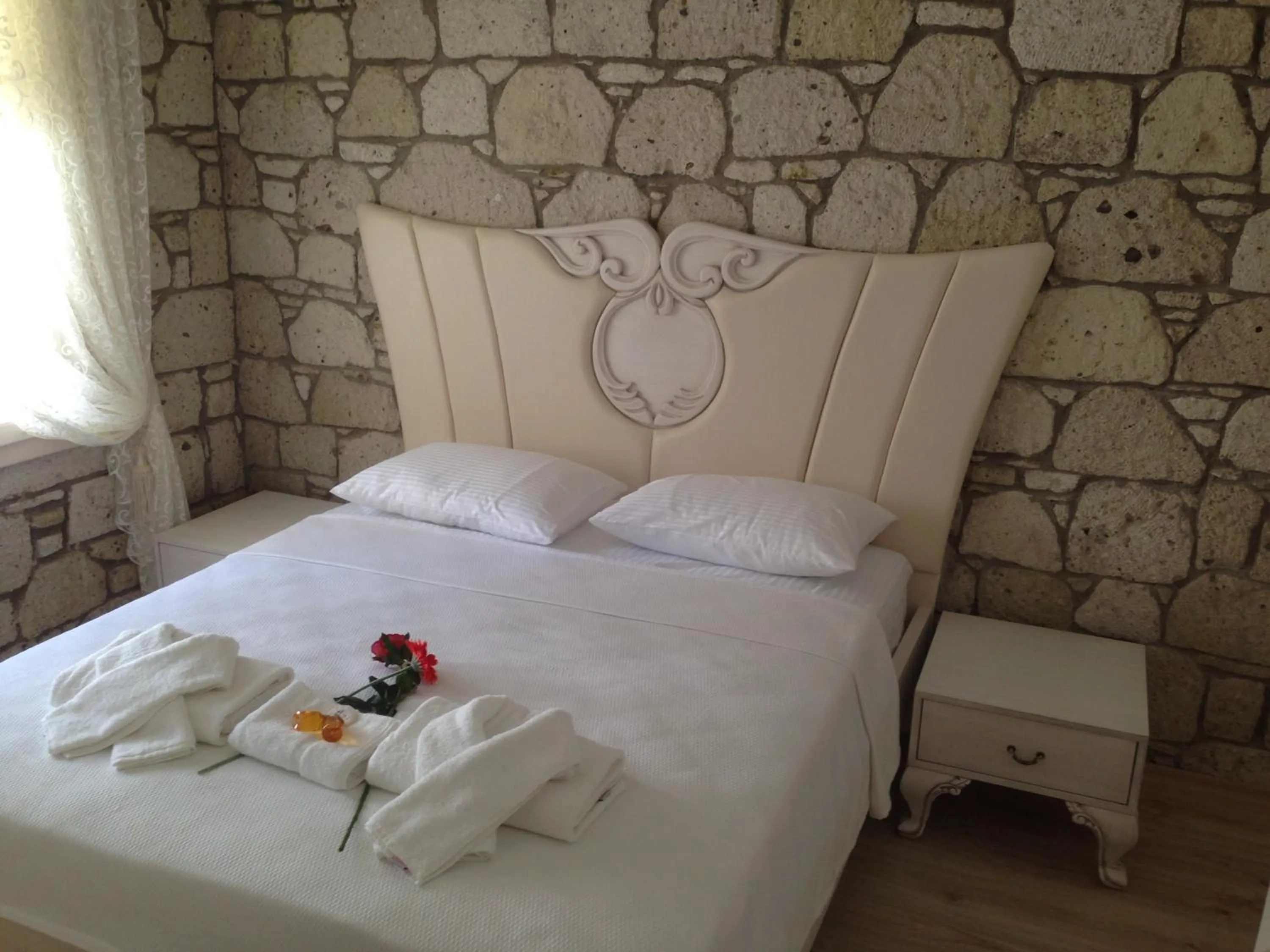 Bed in Alacati Lucky Angel Hotel