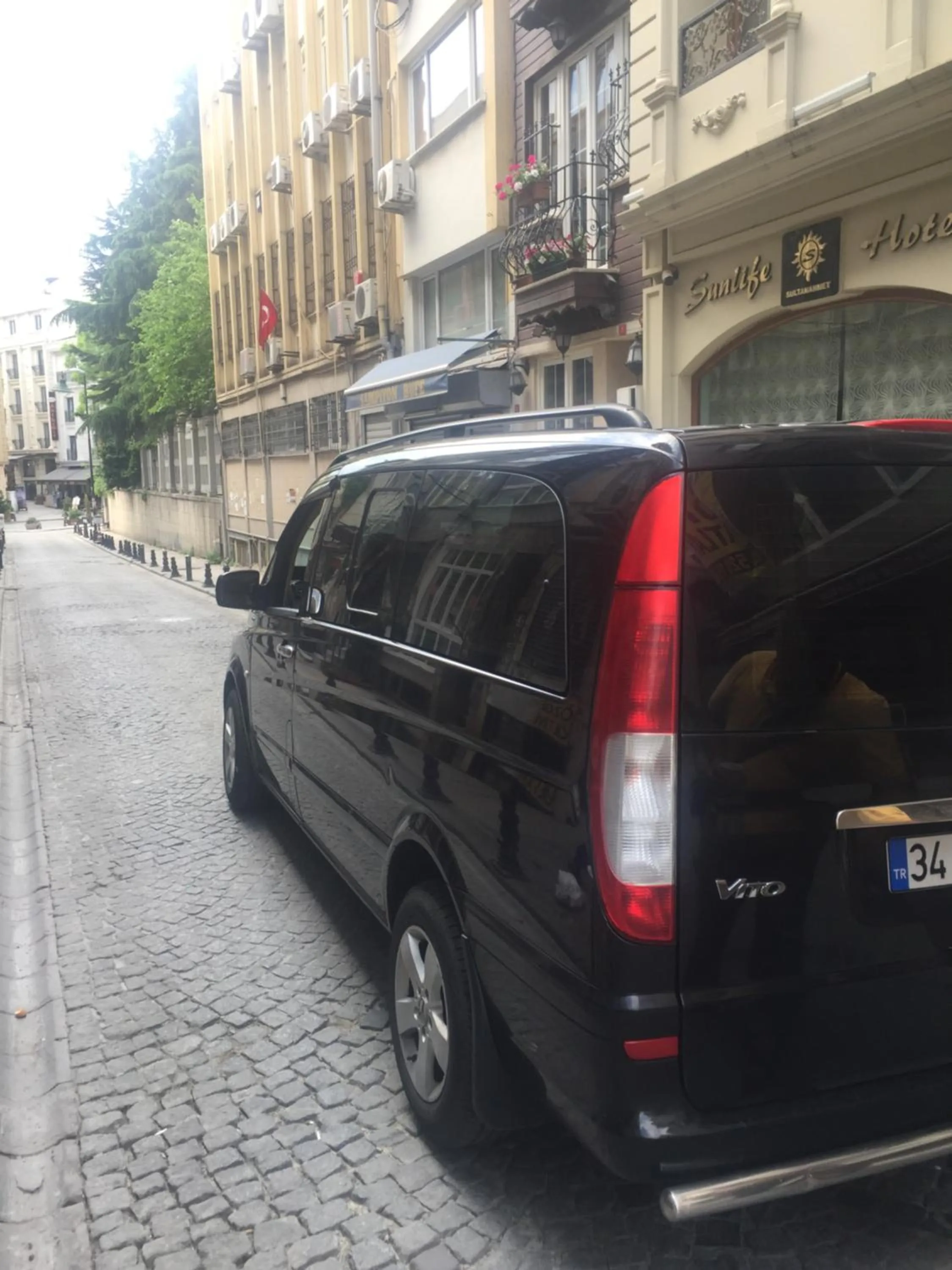 Staff in Sunlife Oldcity