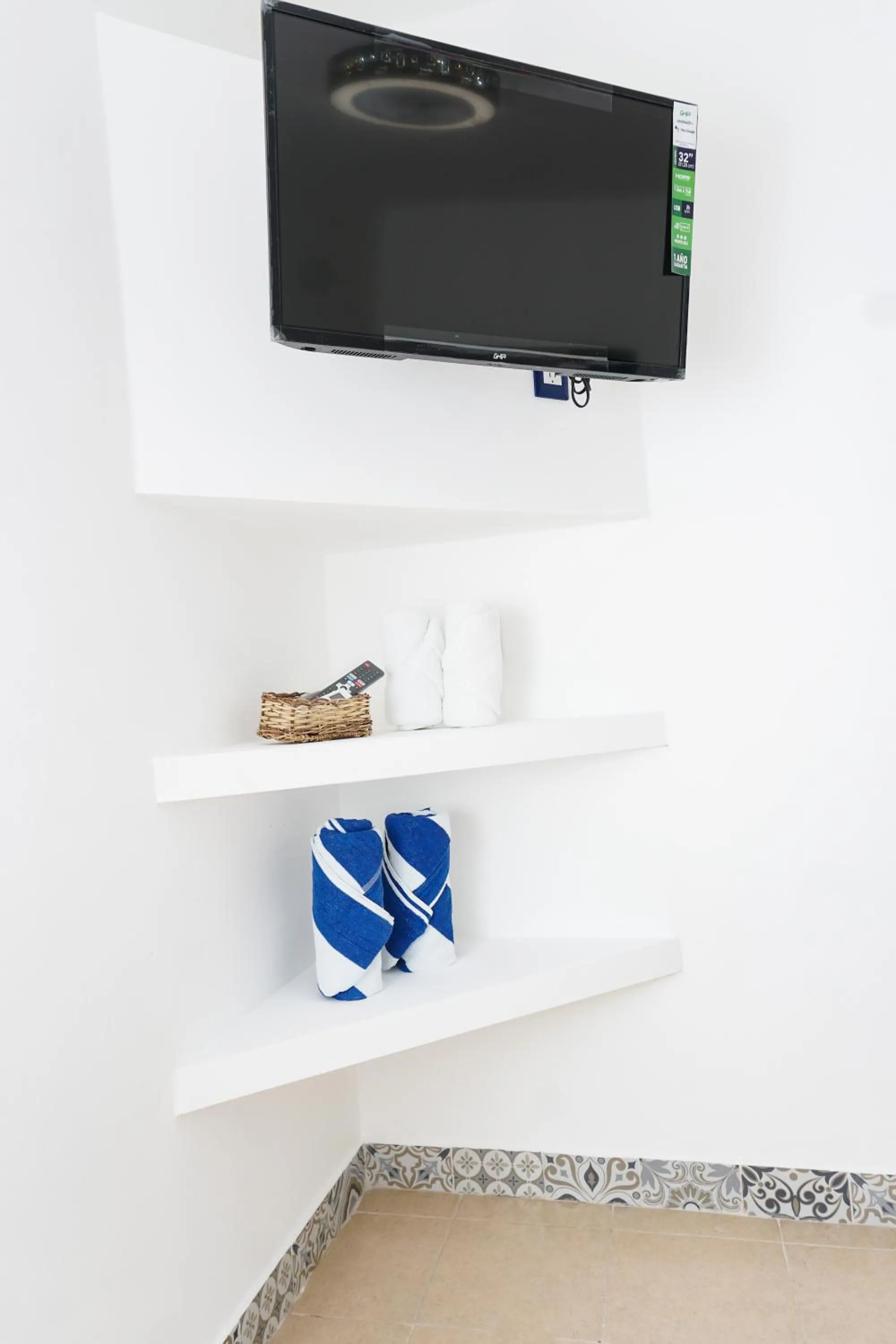 TV and multimedia in Linda Vecindad Playa del Carmen