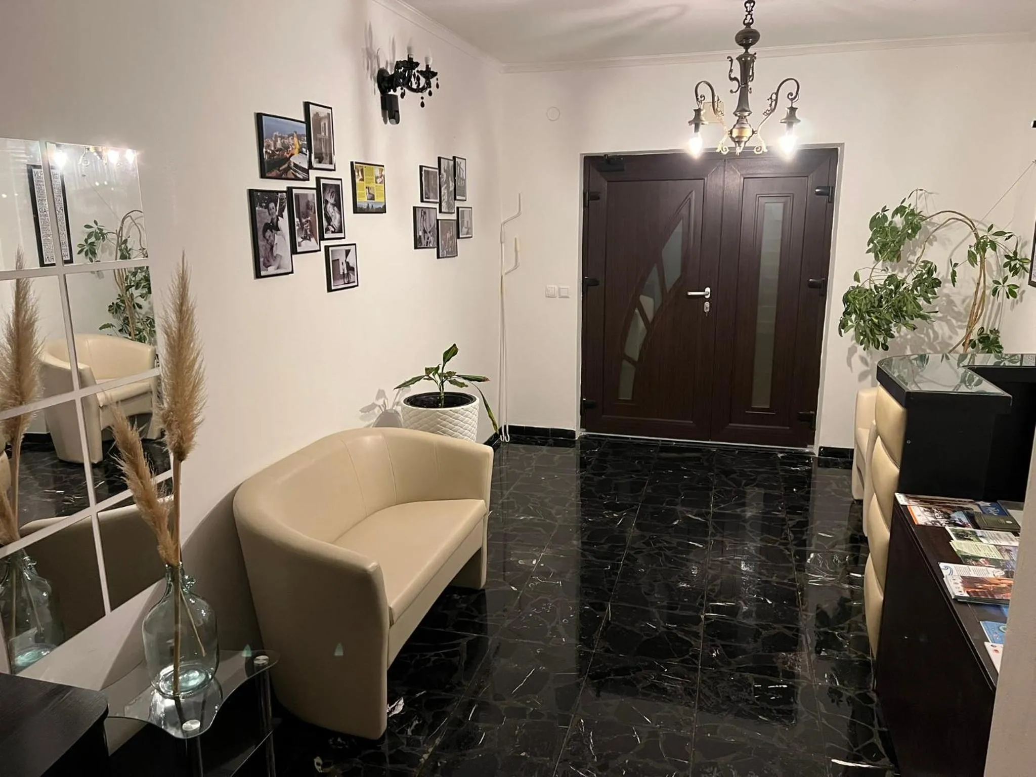 Property building in Guesthouse Villa Stanger