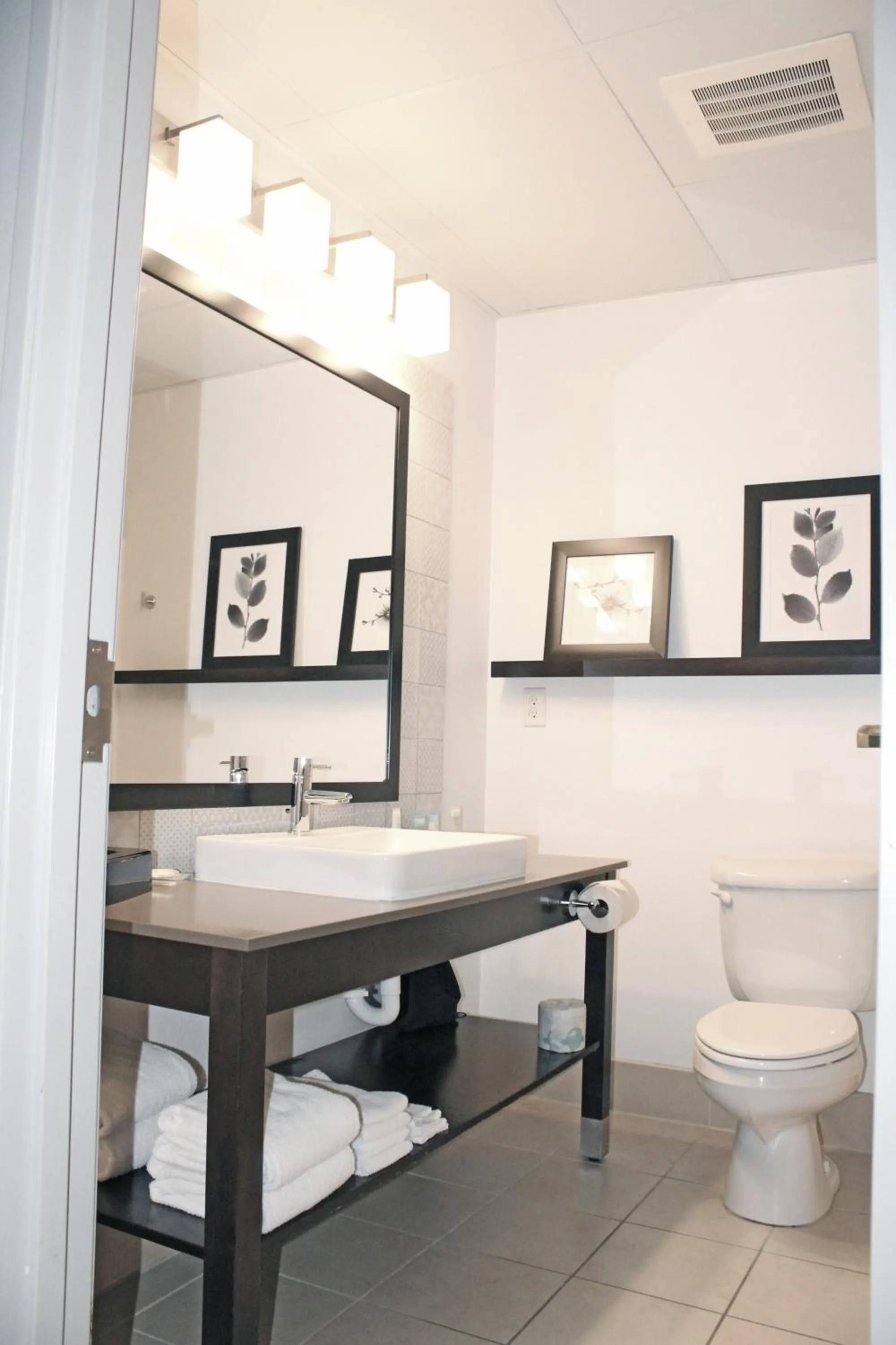 Toilet in Country Inn & Suites by Radisson, Marinette, WI