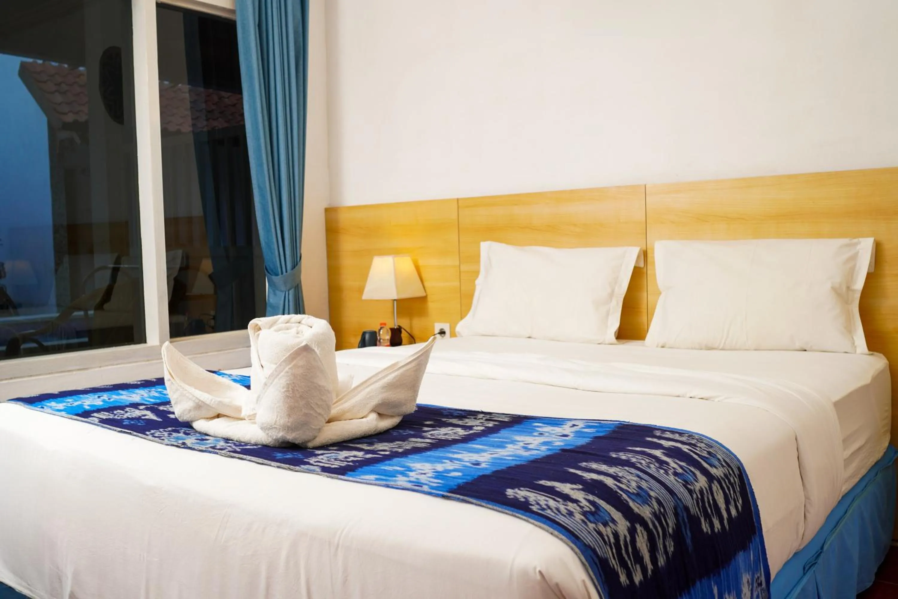 Bedroom, Bed in Seaside Hotel