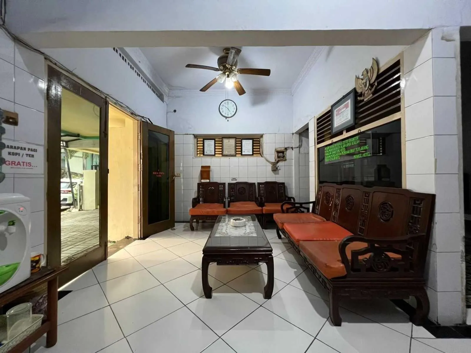 Lobby or reception in Hotel O Kost Gowa Near Gowa