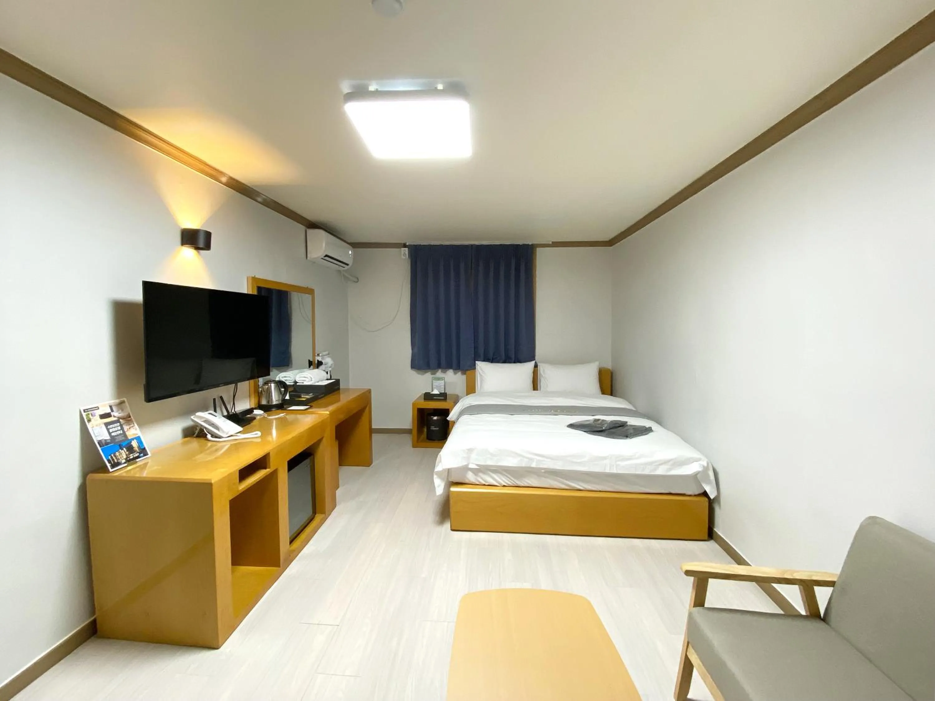 Bed in Suanbo Hot Spring Healing Hotel