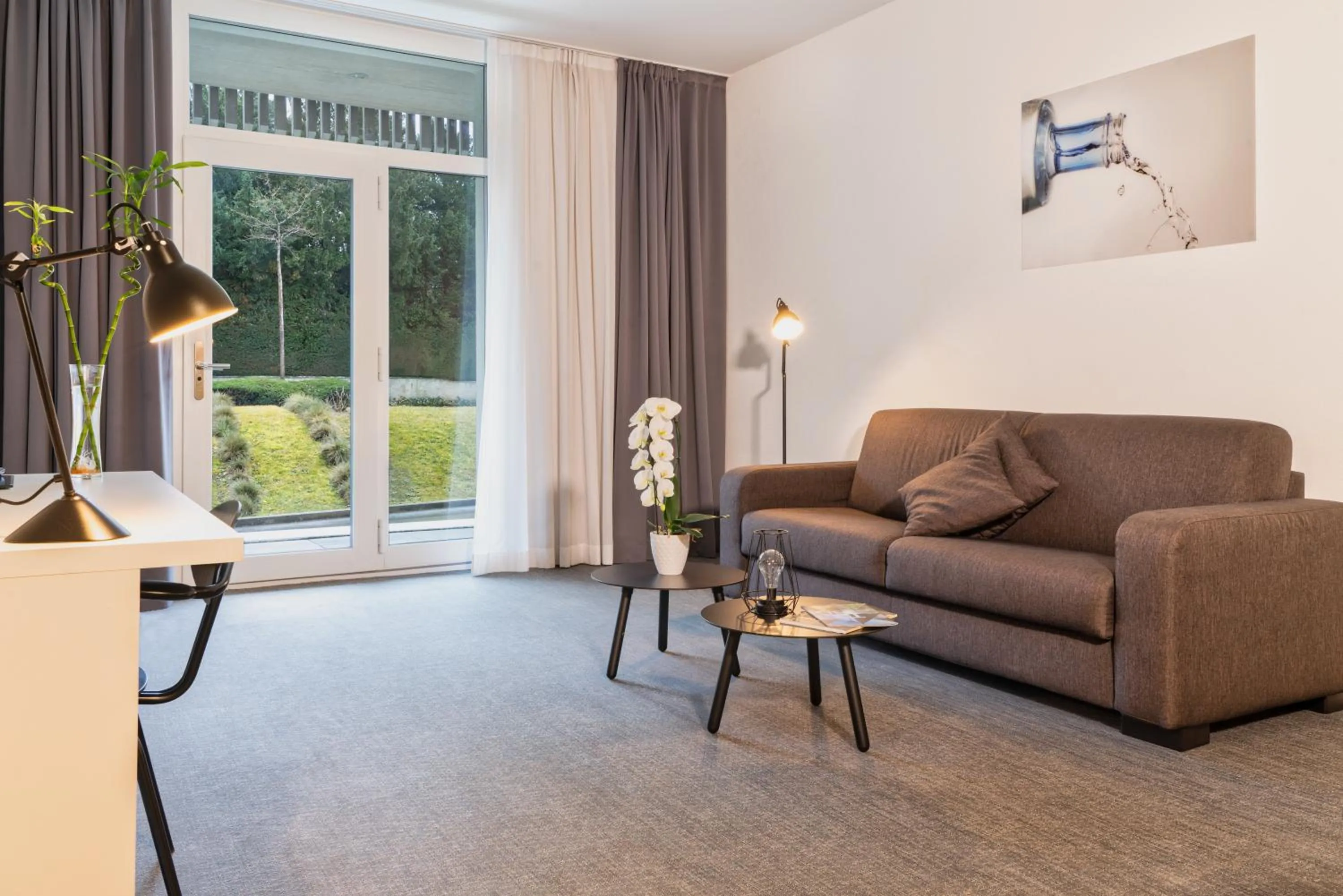 Living room in Hôtel de la Source Yverdon-les-Bains