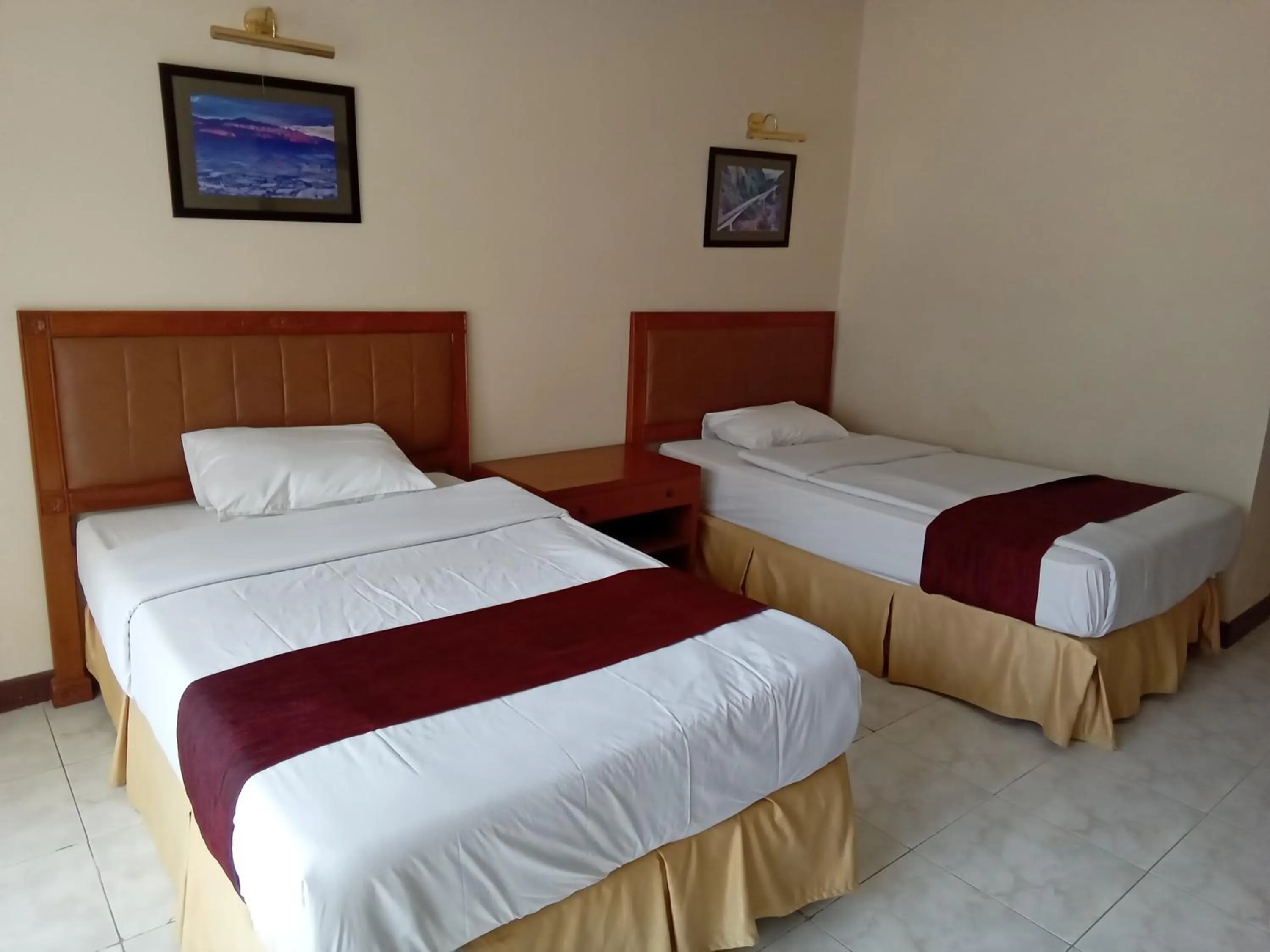 Bed in Resort Prima Cipayung