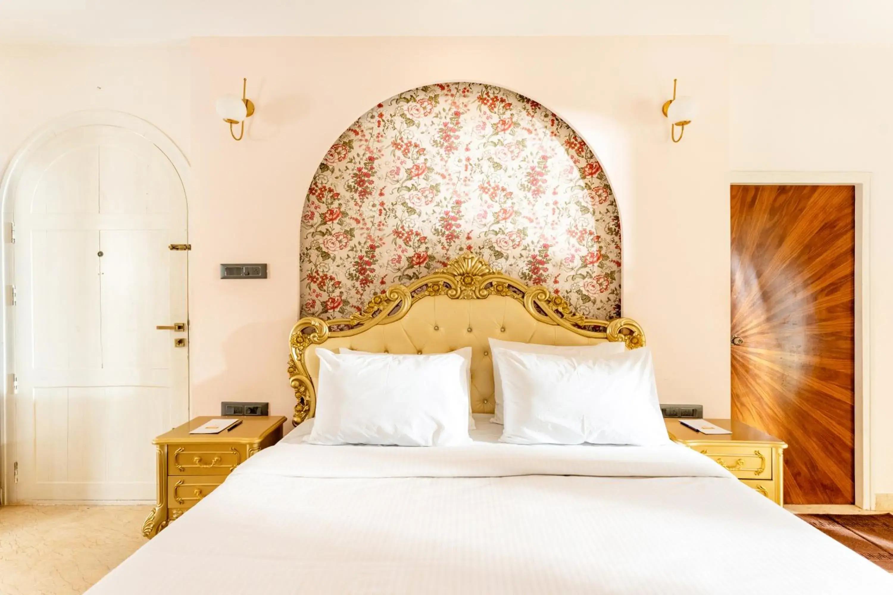 King Room in CSR Landmark Resorts King Room in CSR Landmark Resorts