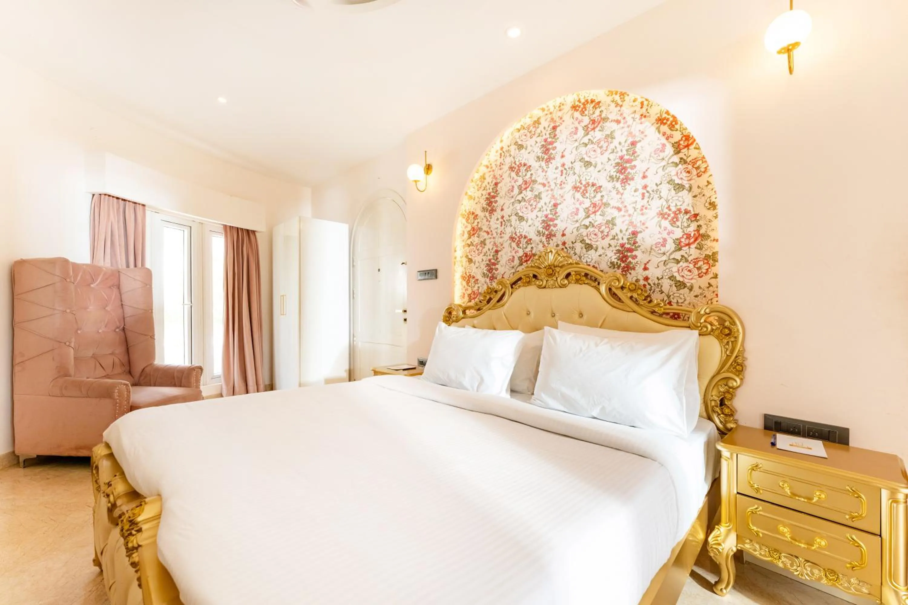 Bedroom, Bed in CSR Landmark Resorts