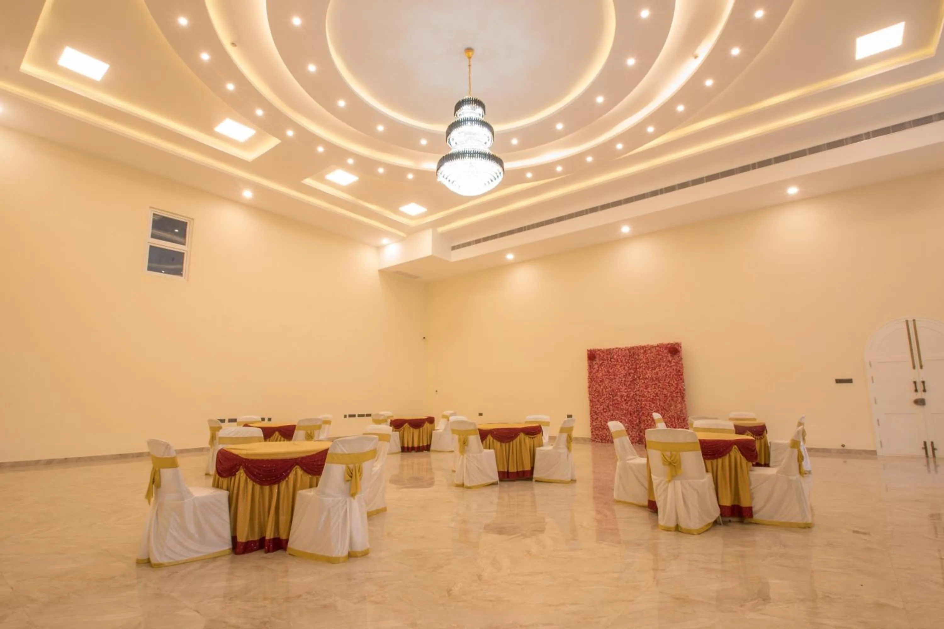 Banquet/Function facilities in CSR Landmark Resorts