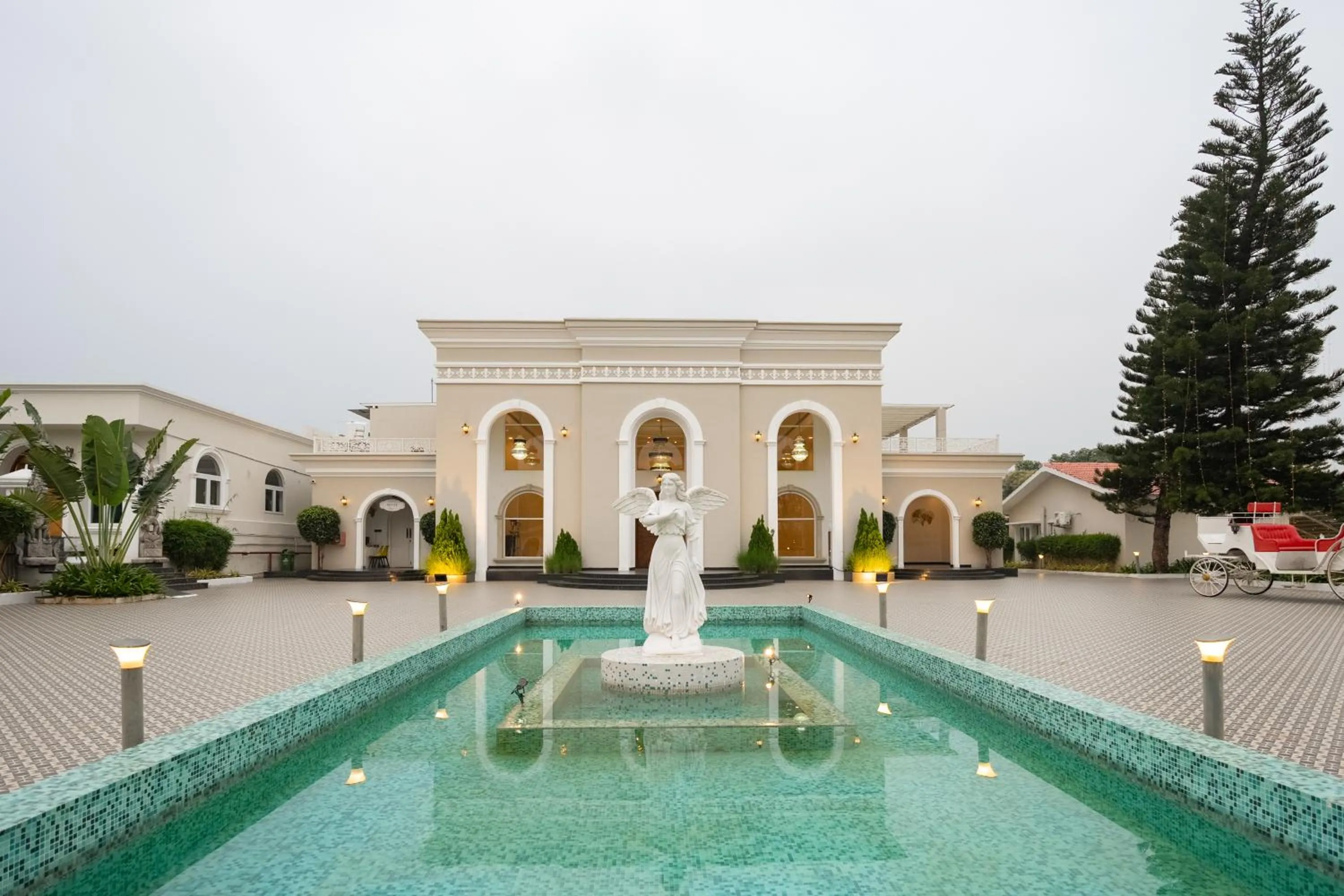 Property building in CSR Landmark Resorts