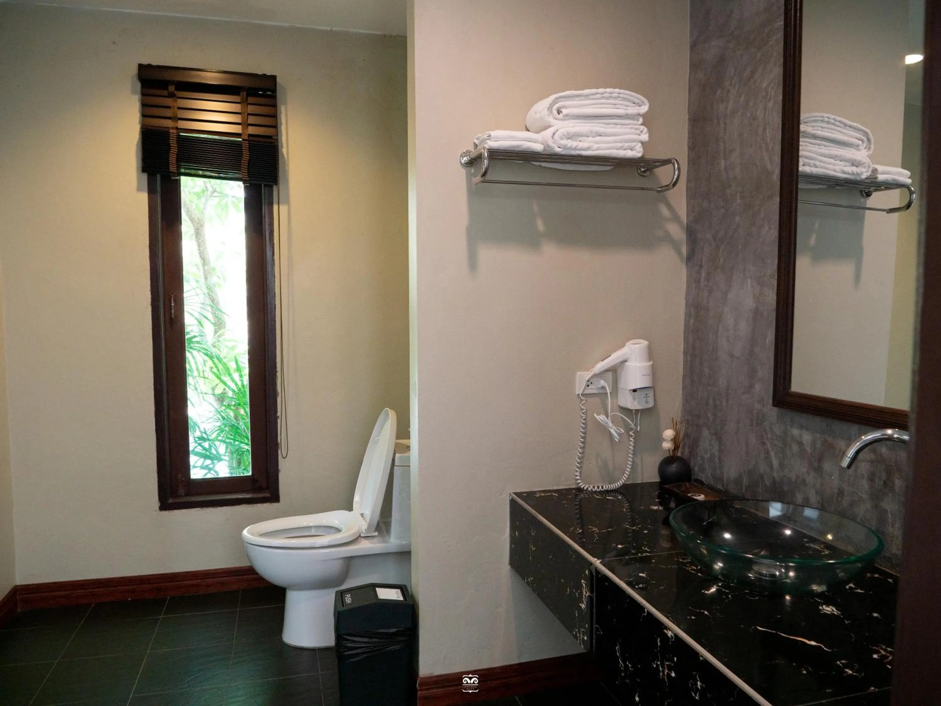 Toilet in Victoria Cliff Hotel & Resort, Kawthaung