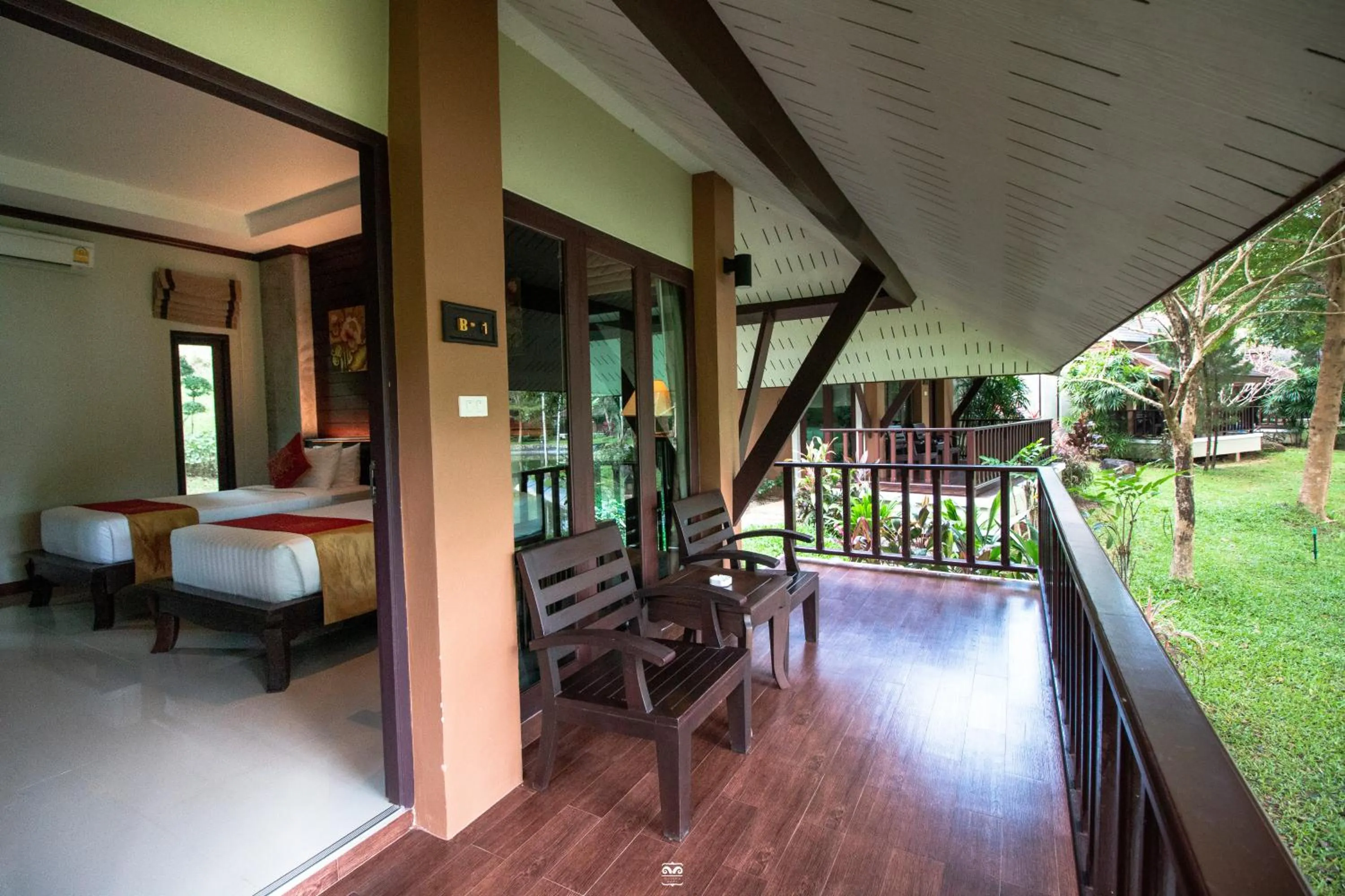 Patio in Victoria Cliff Hotel & Resort, Kawthaung