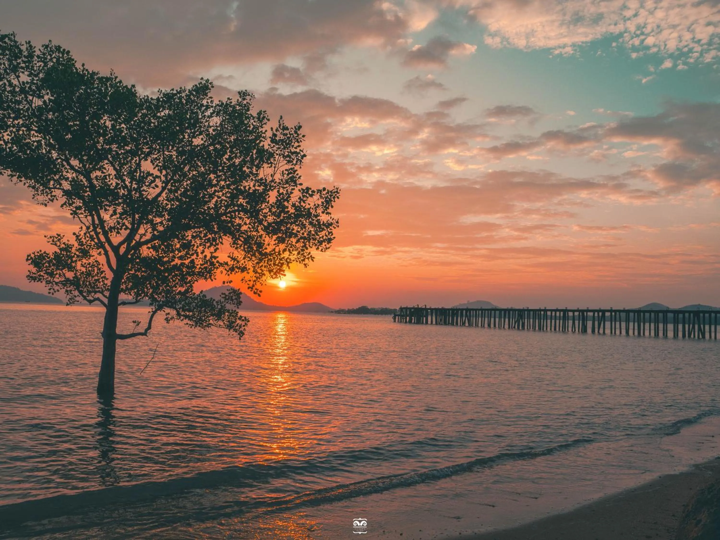 Beach in Victoria Cliff Hotel & Resort, Kawthaung