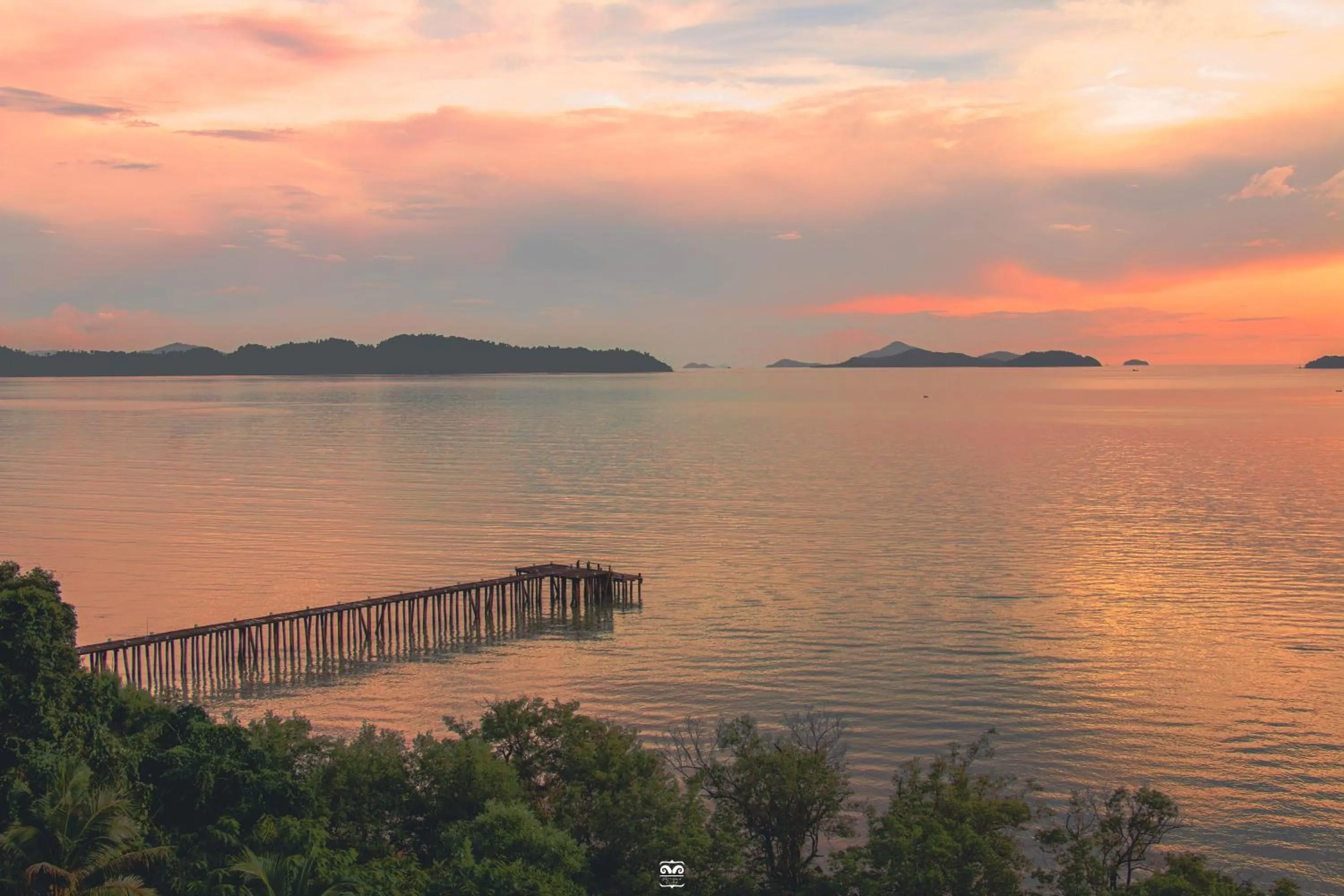 Garden in Victoria Cliff Hotel & Resort, Kawthaung