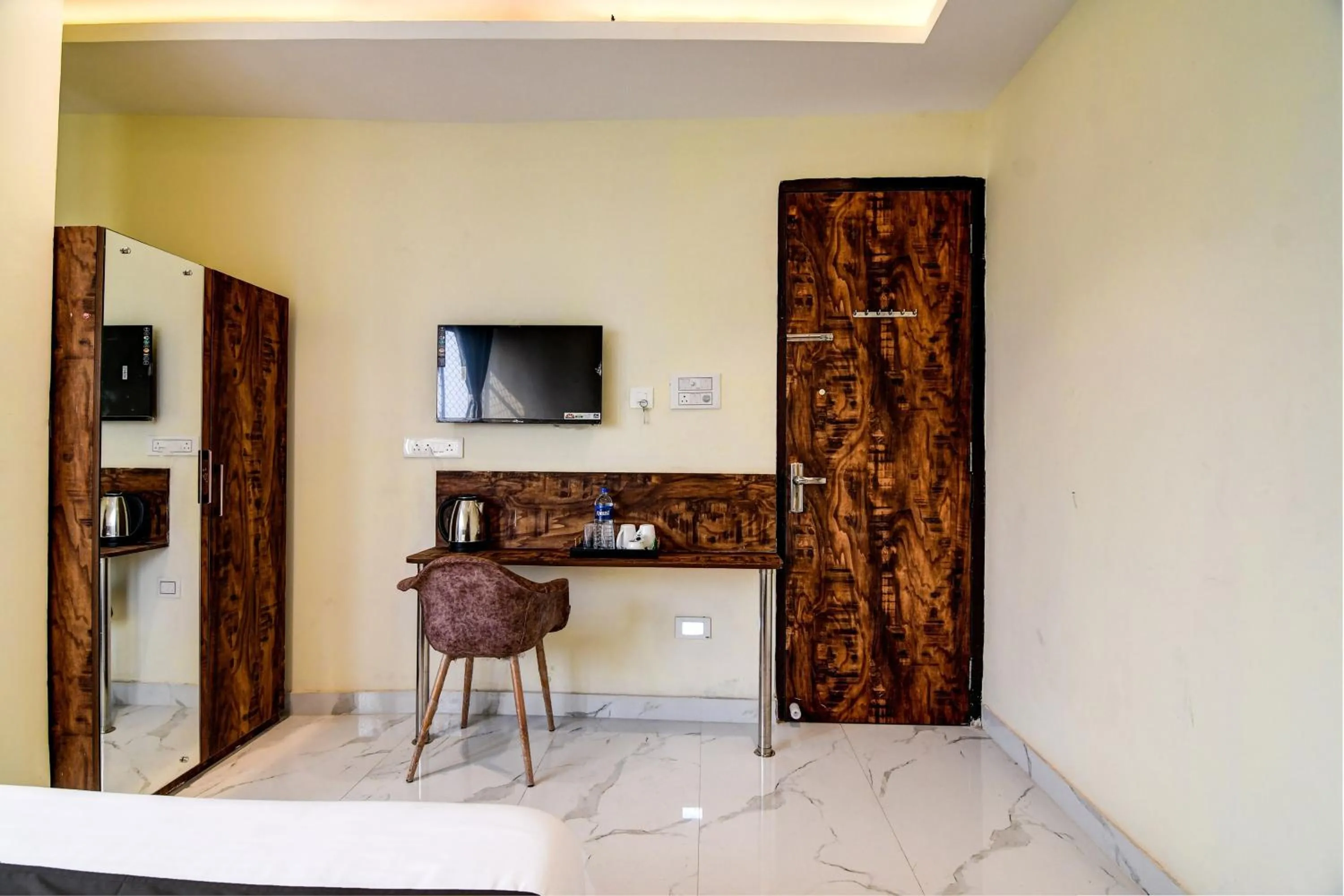 Bedroom in Collection O The Hastings Club