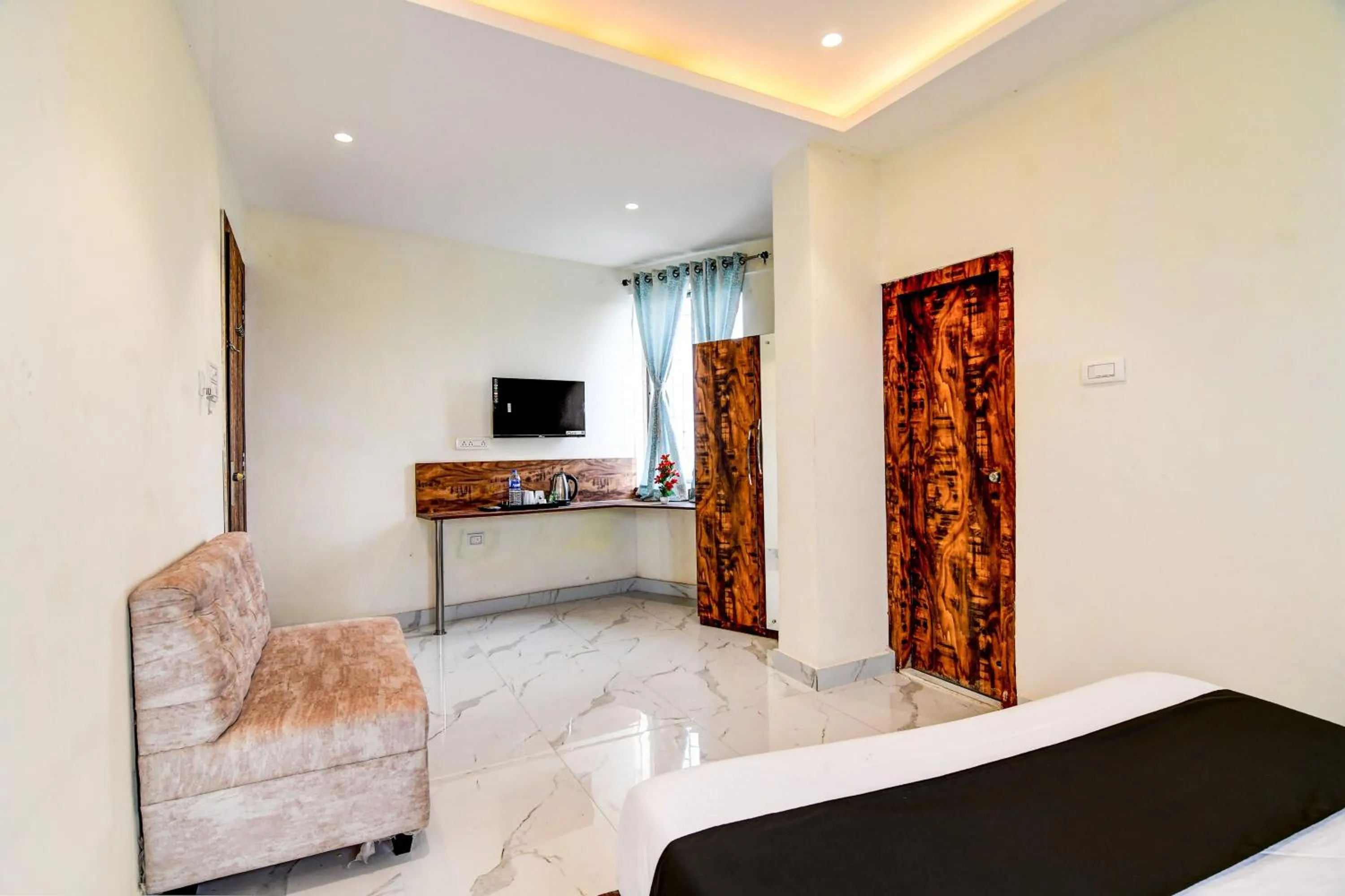 Bedroom, Bed in Collection O The Hastings Club