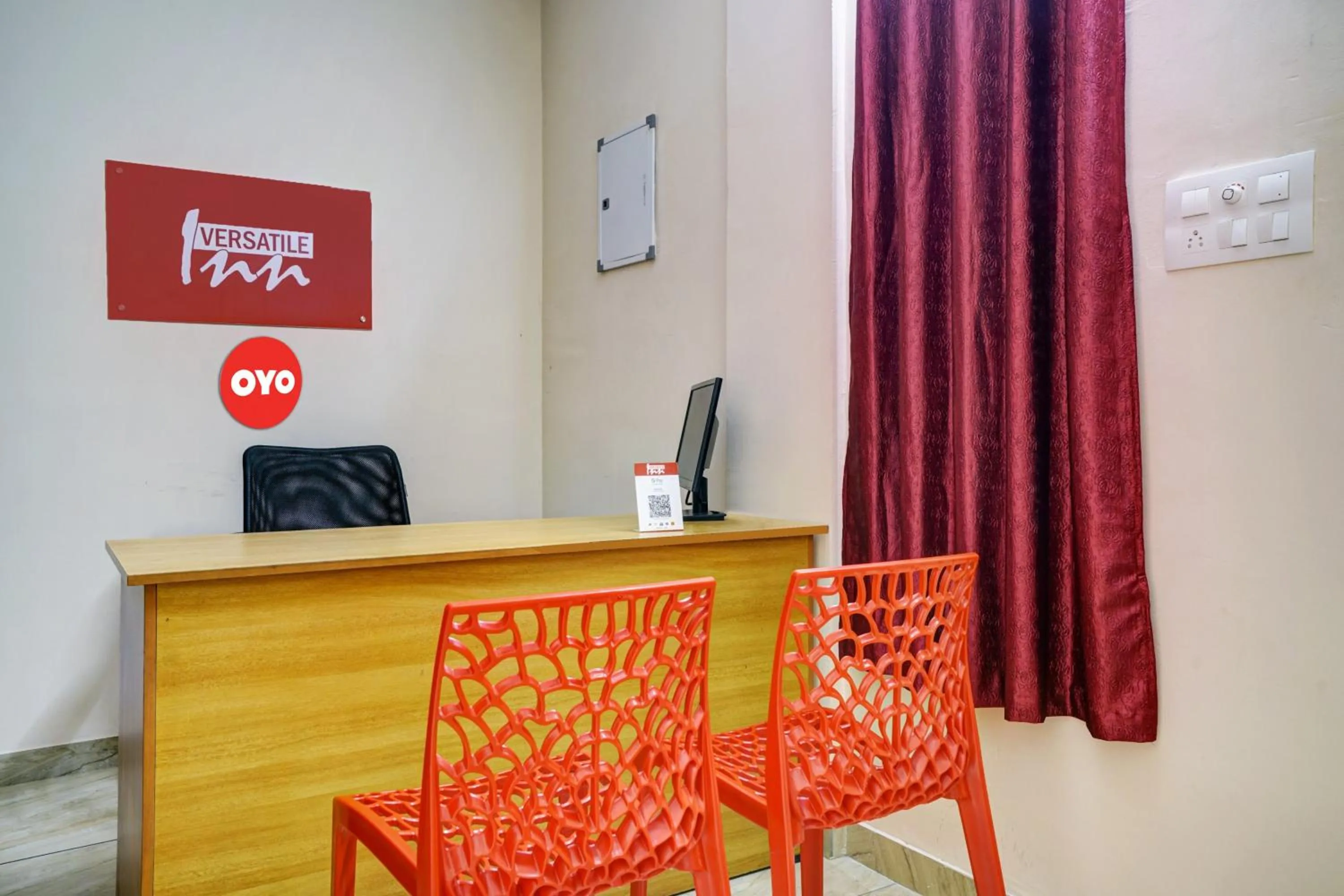 Lobby or reception in Hotel O Versatile Inn