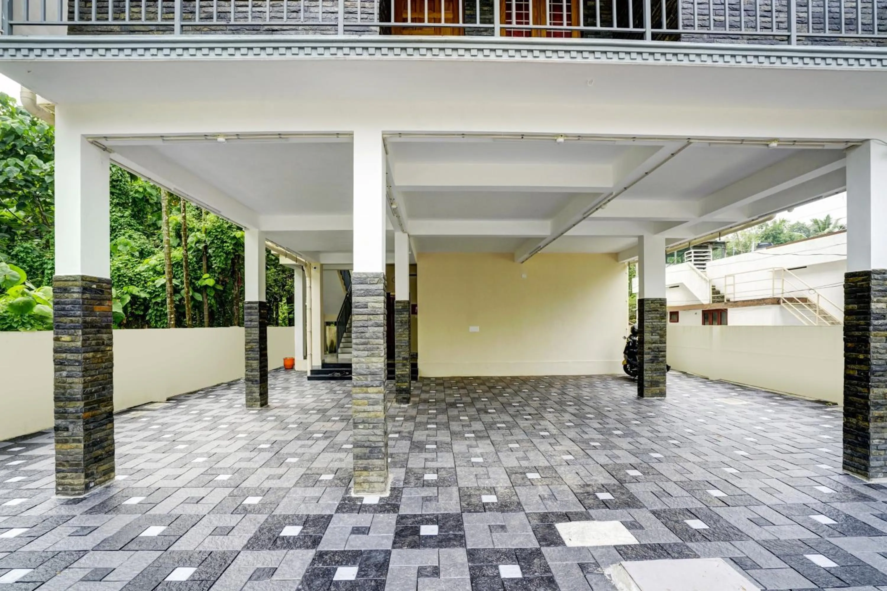 On site in Hotel O Versatile Inn