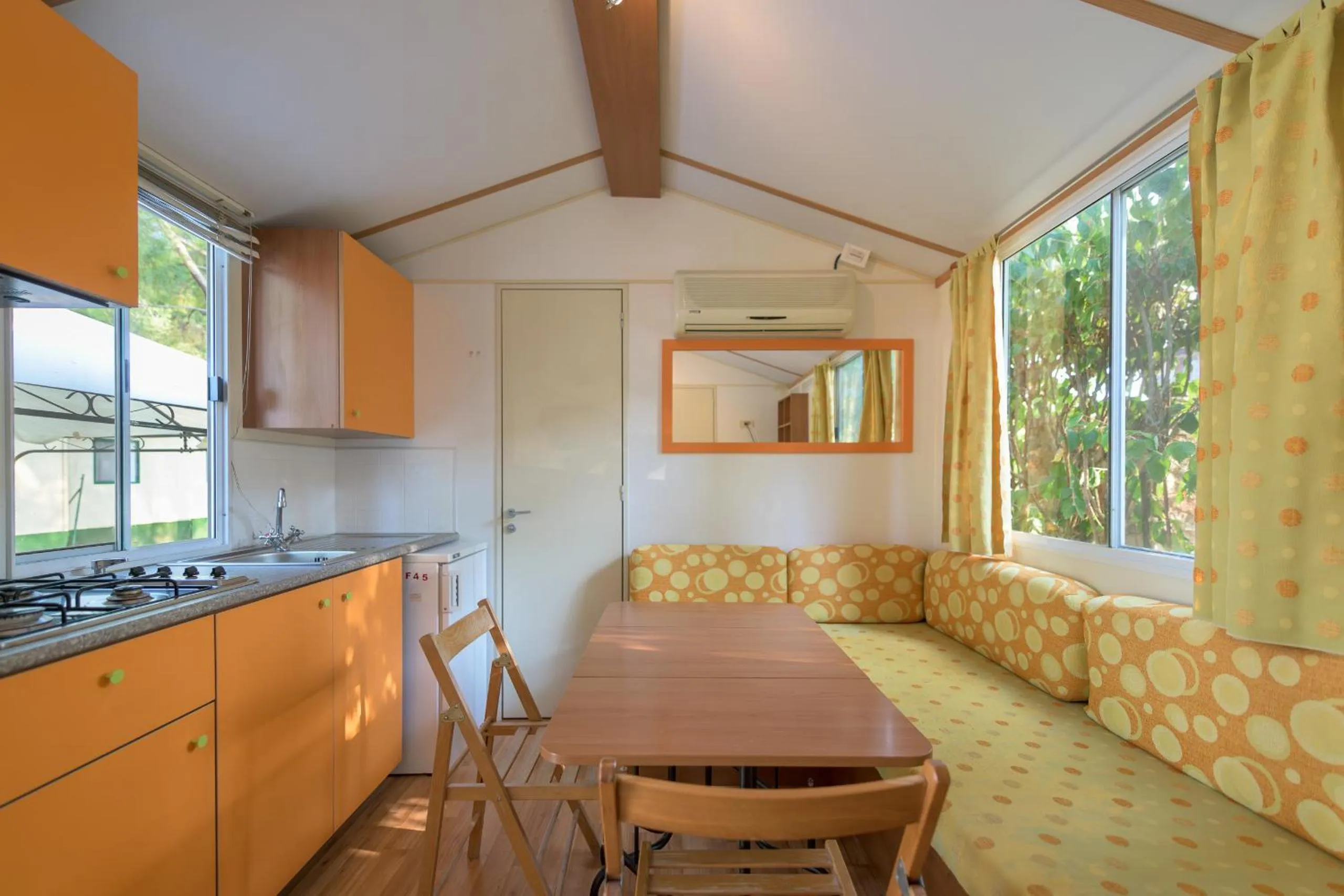 Kitchen or kitchenette in Camping Park Garda