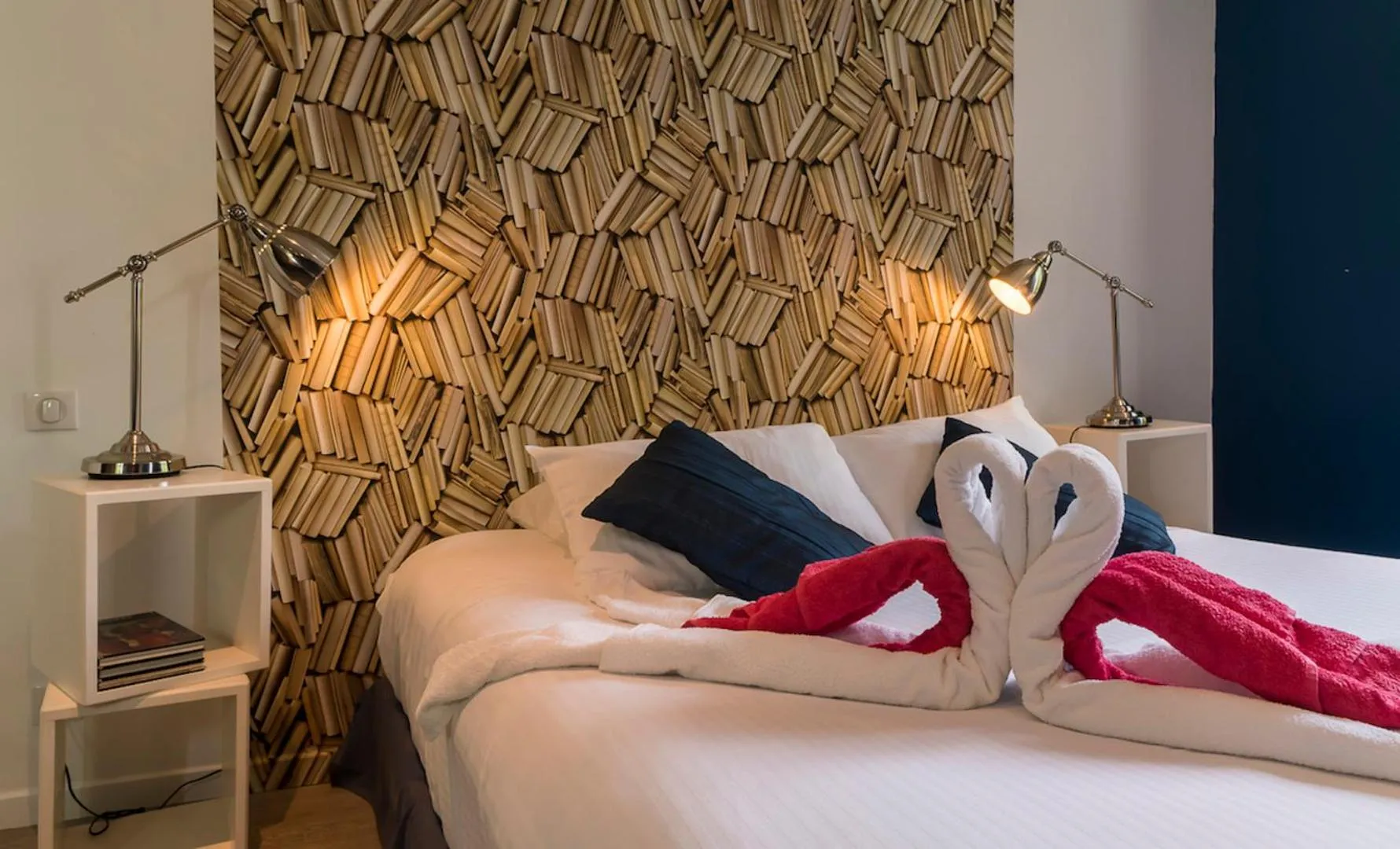 Bedroom, Bed in Hotel La Font Vineuse & Spa