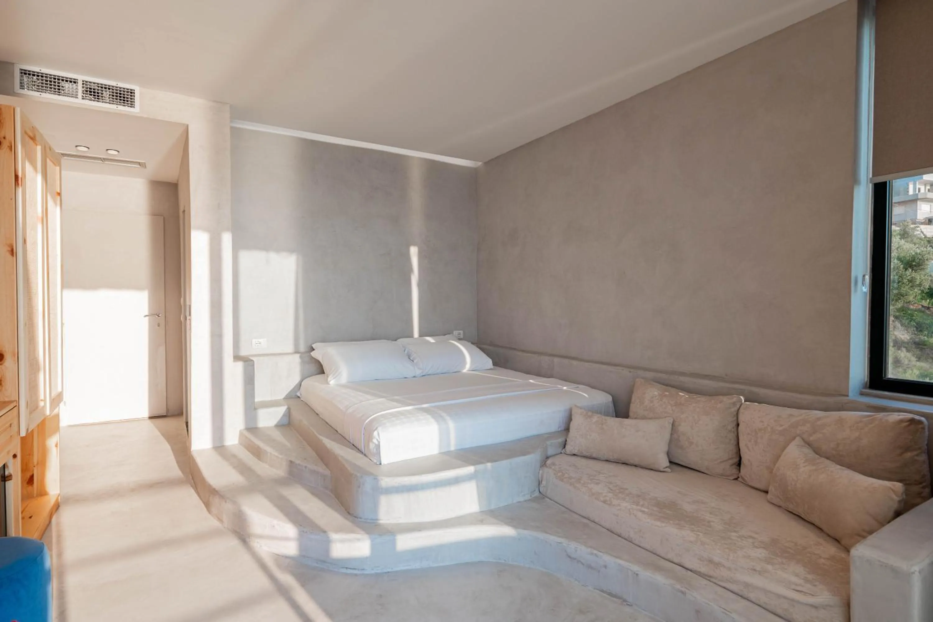 Photo of the whole room, Bed in Hotel Ble Ble Vlore