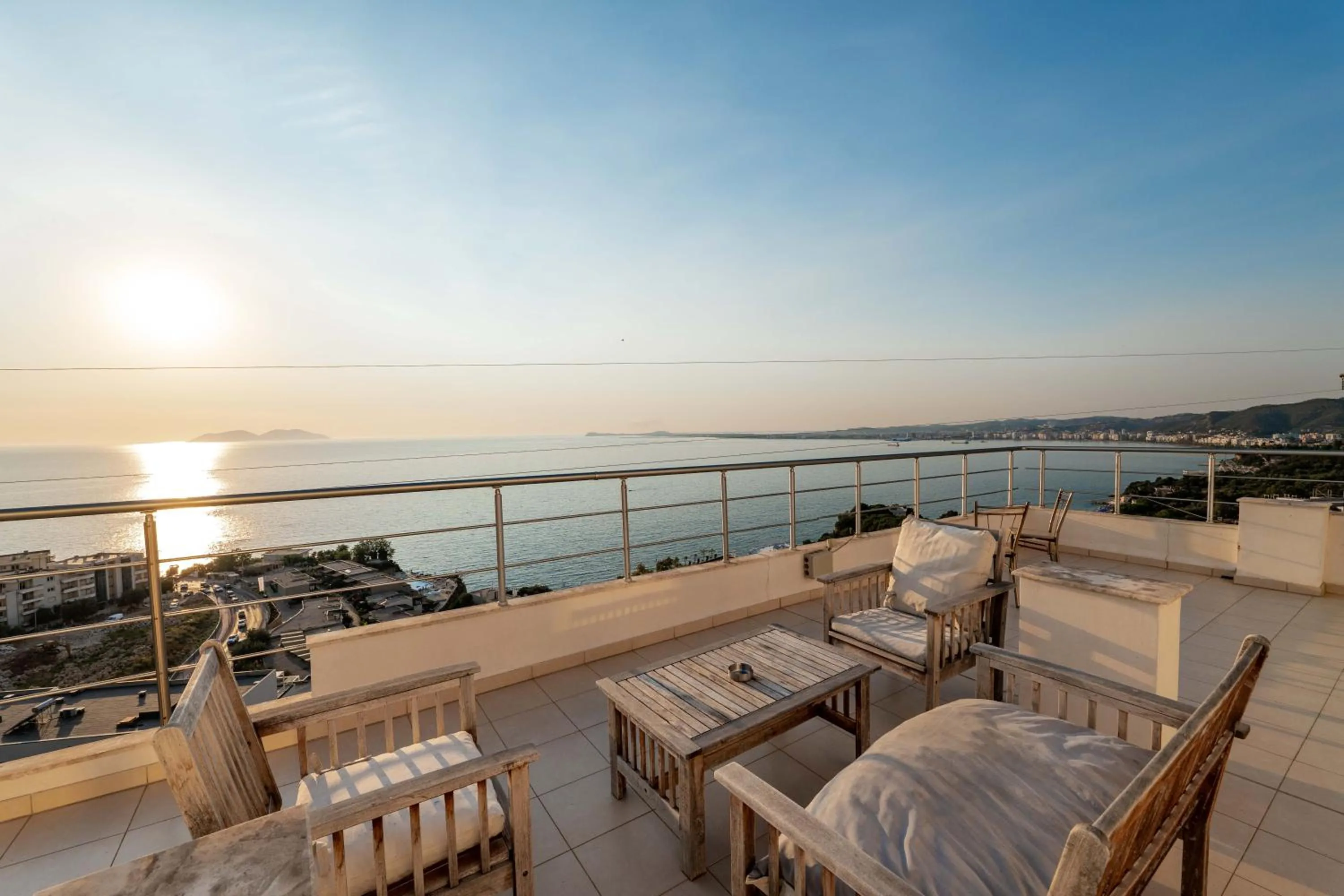 Day in Hotel Ble Ble Vlore