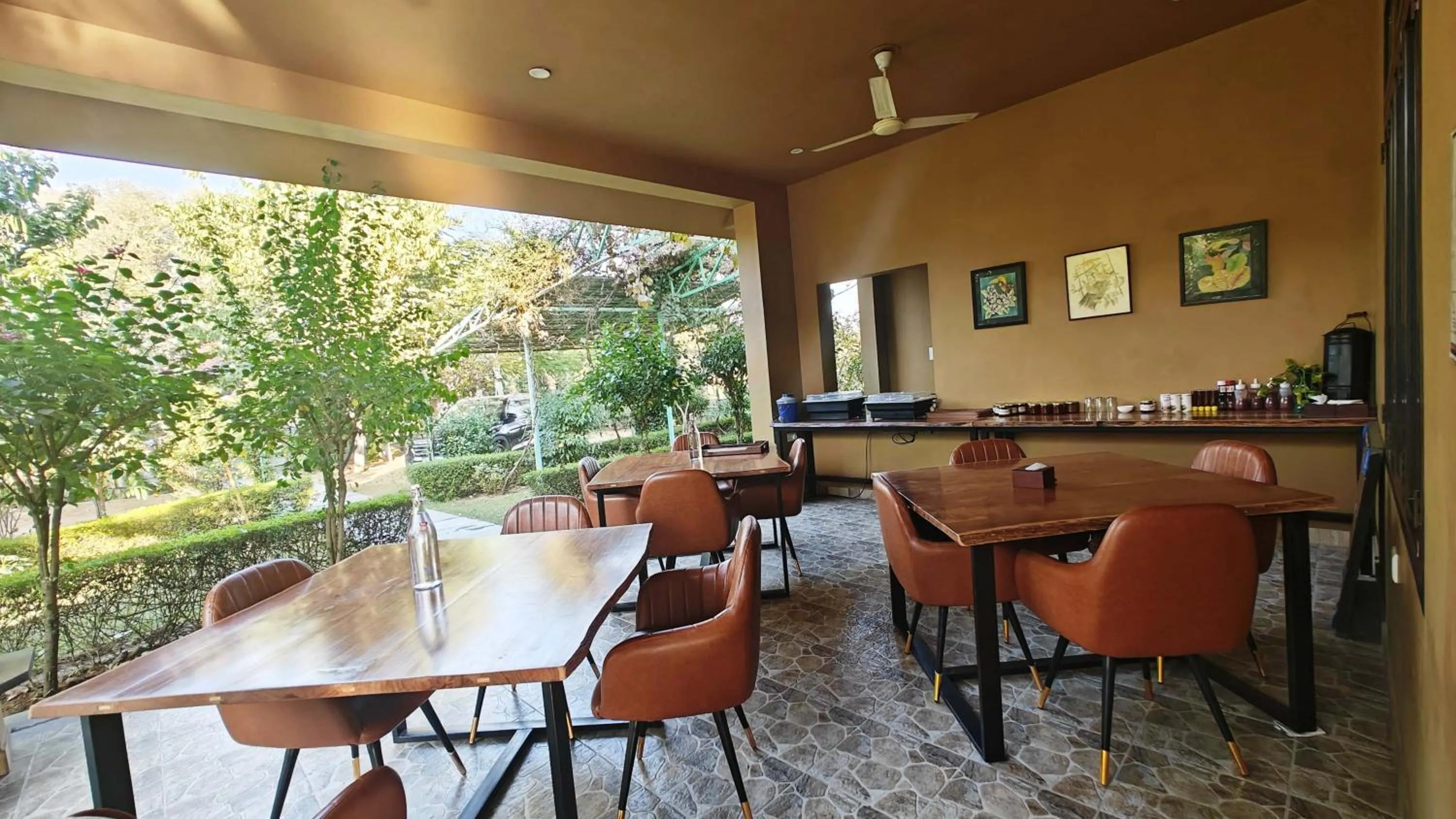 Dining area in GiriSadan Organic Retreat & Experiences