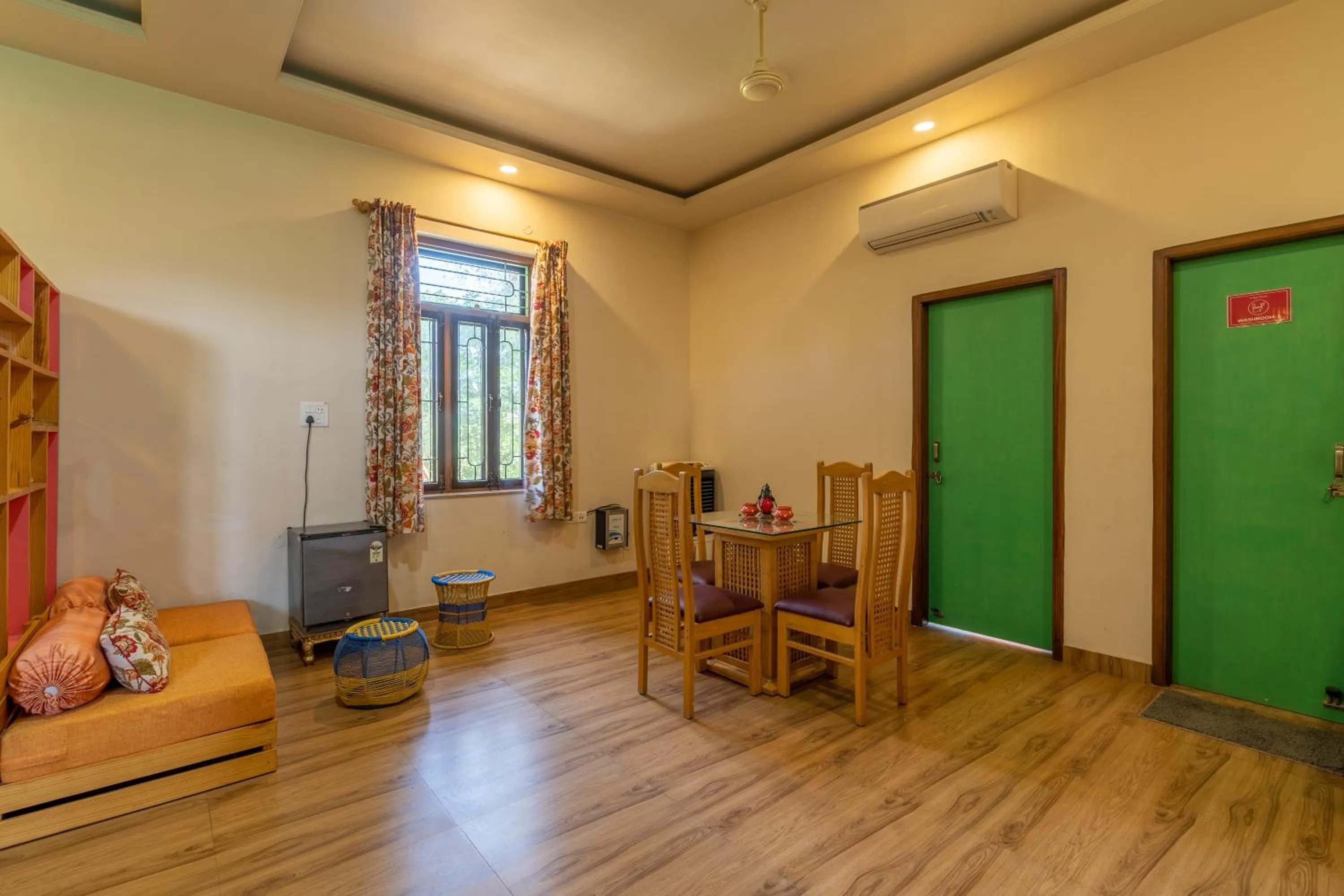 Living room in GiriSadan Organic Retreat & Experiences
