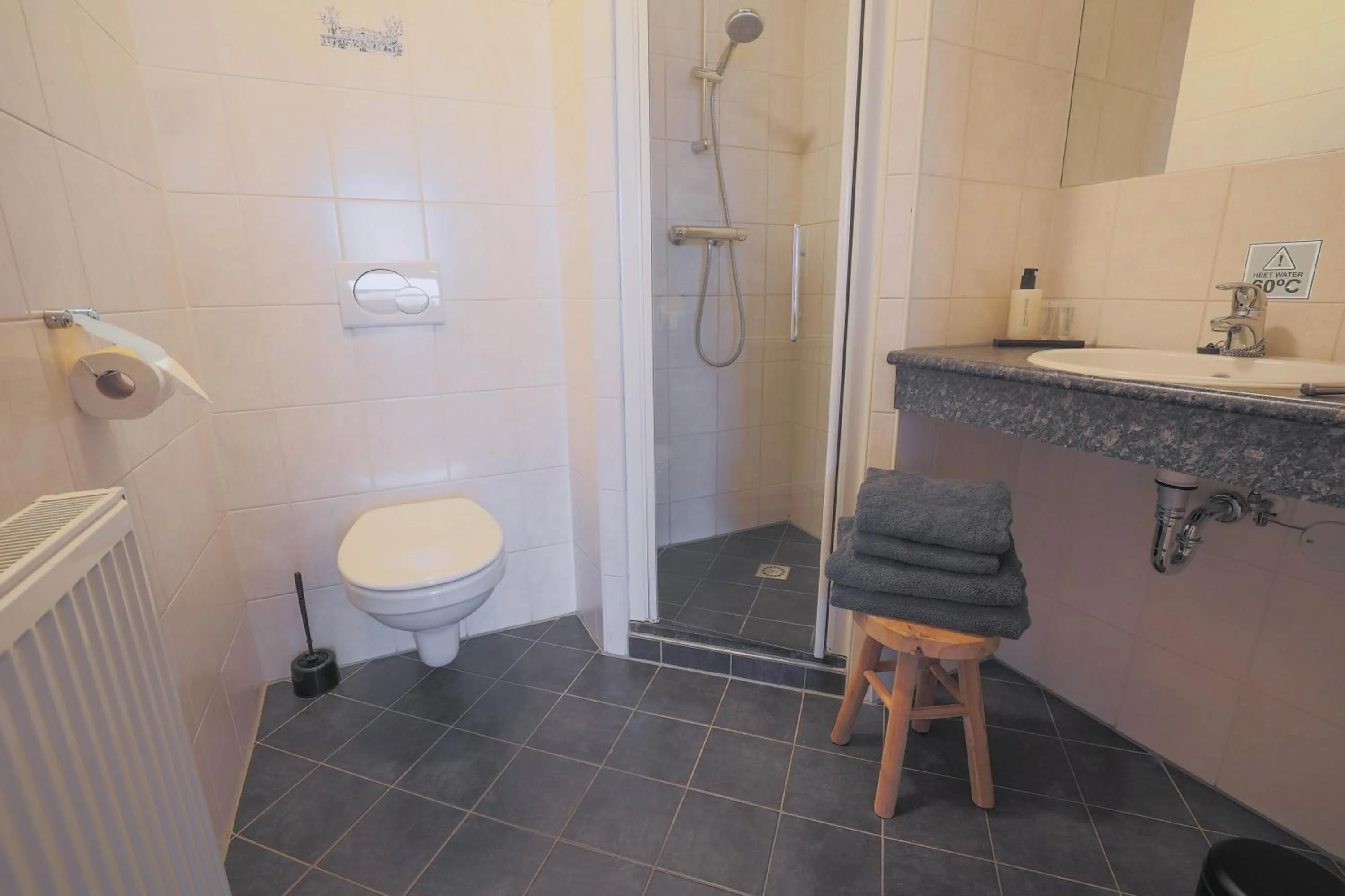 Hotel Fase Fier Eten en Drinken