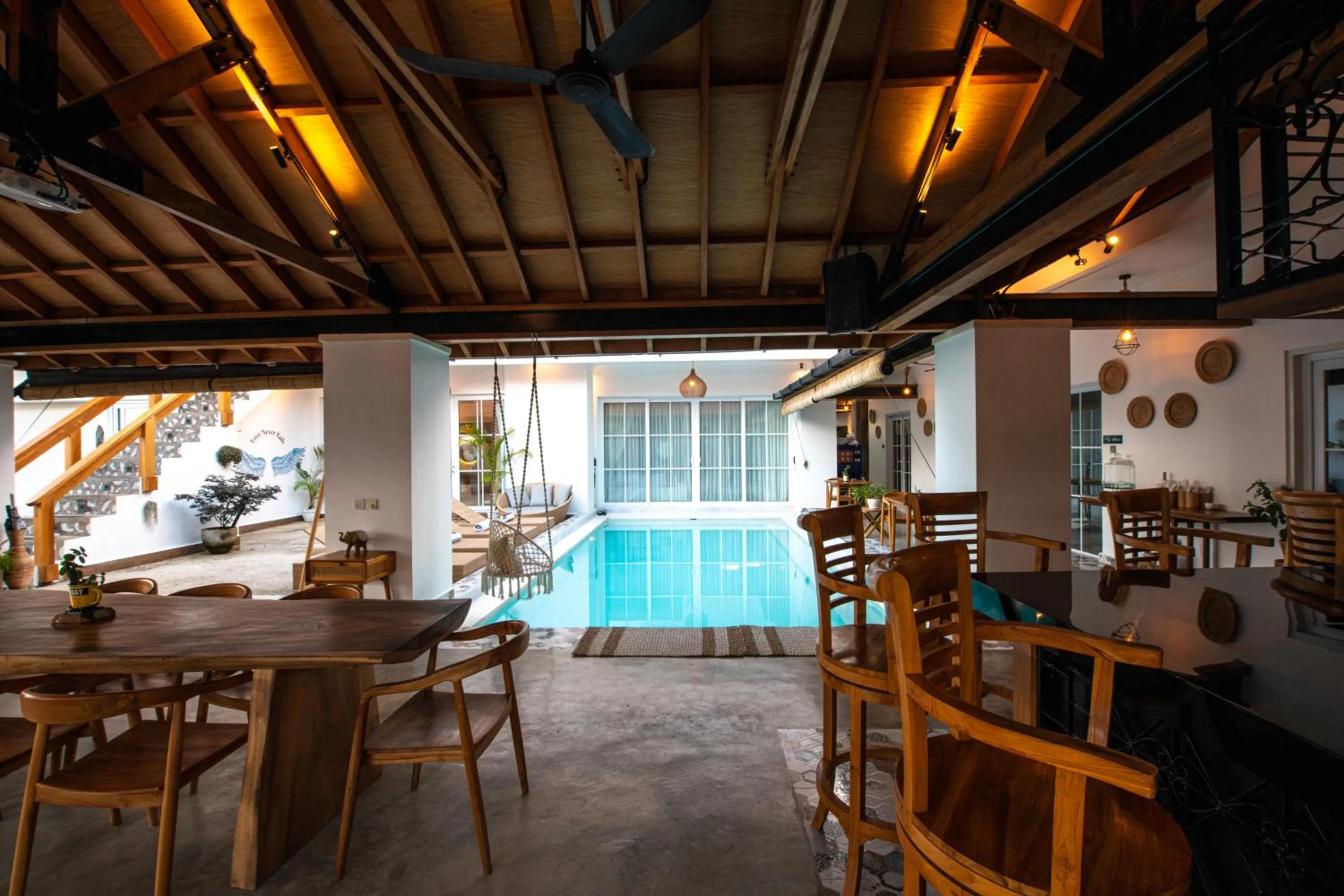 Restaurant/places to eat in Keramas Moonlight Villa