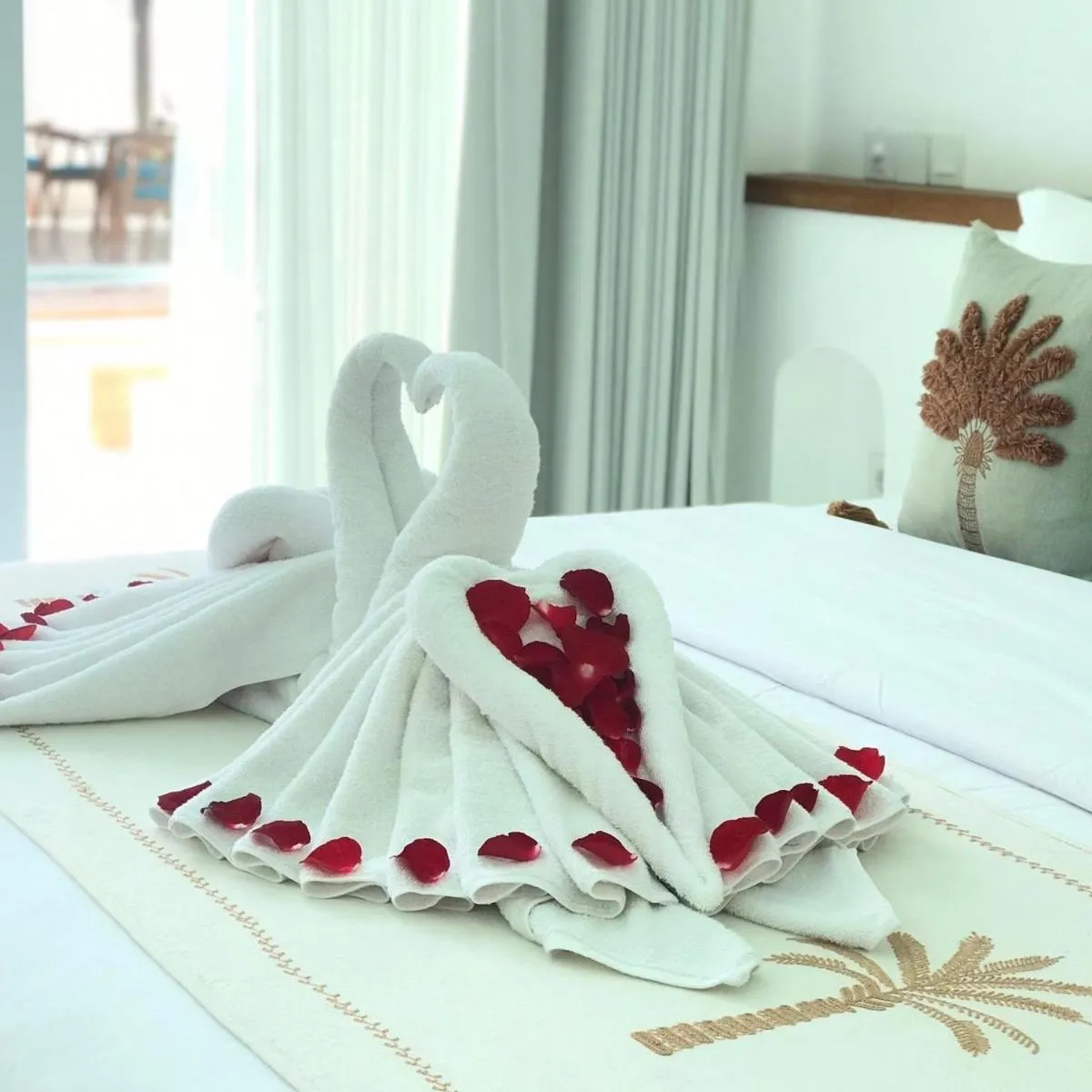 Bed in Keramas Moonlight Villa