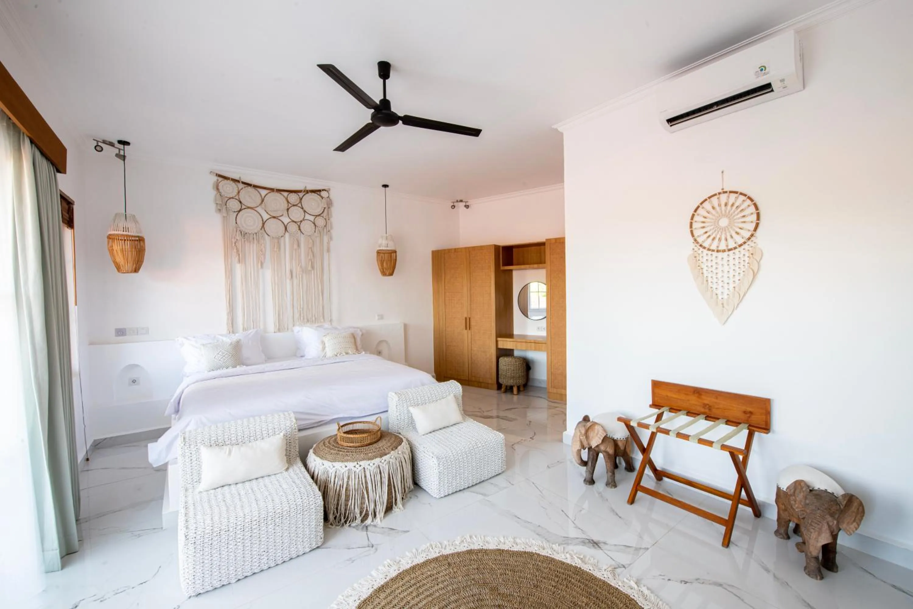 Bedroom, Bed in Keramas Moonlight Villa