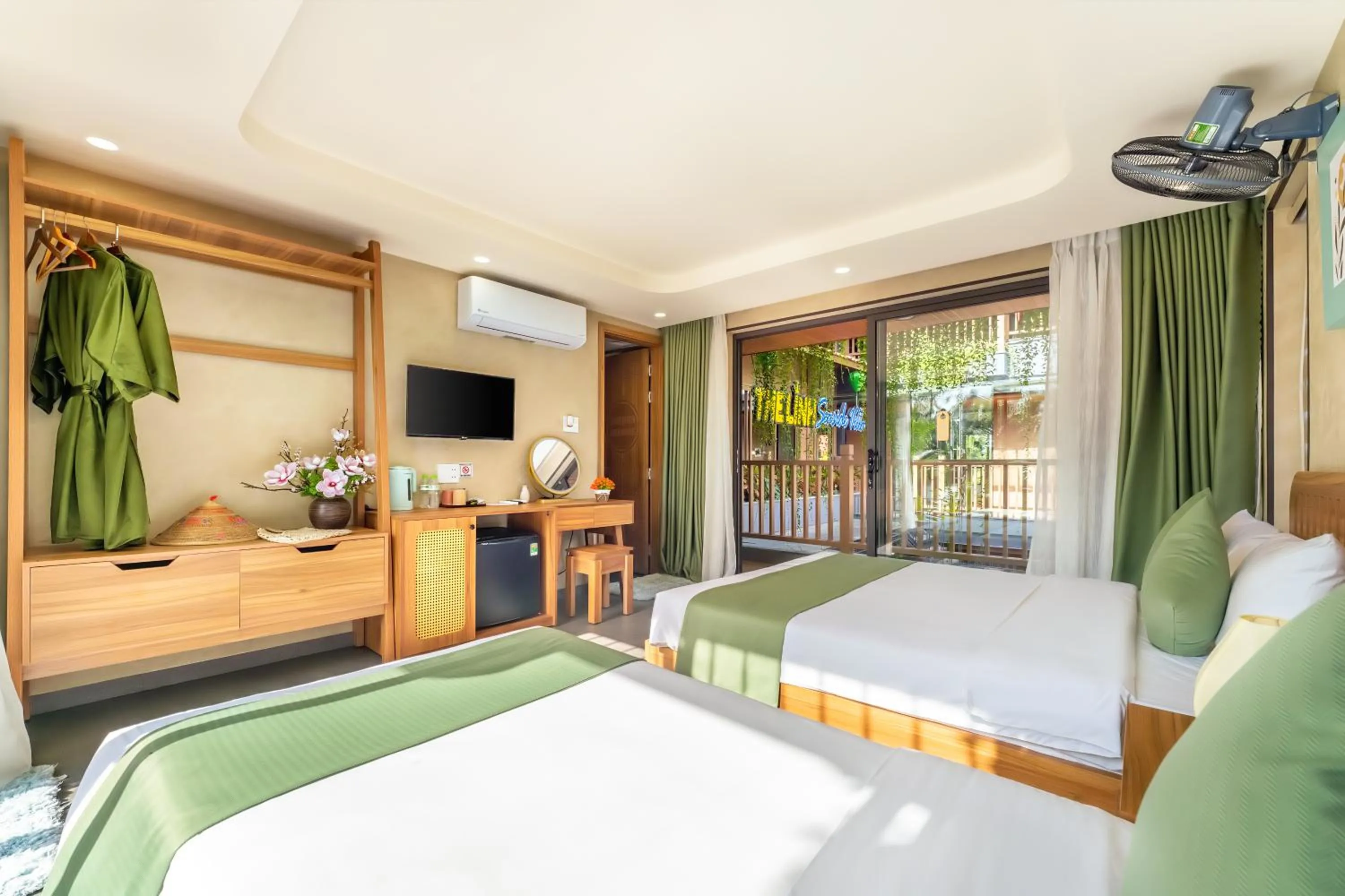 Bedroom, Bed in The Linh Seaside Villa Hoi An