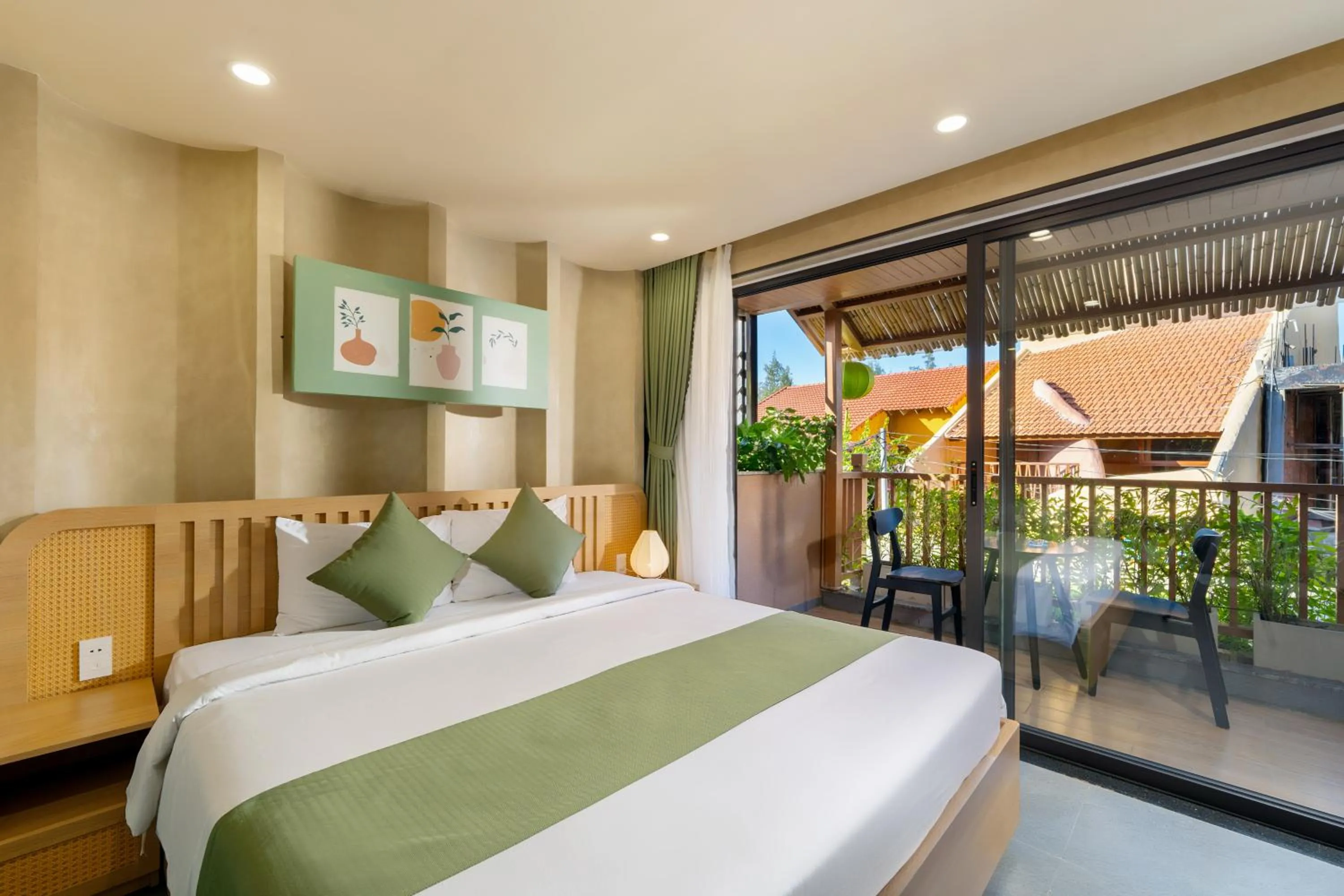 Bed in The Linh Seaside Villa Hoi An